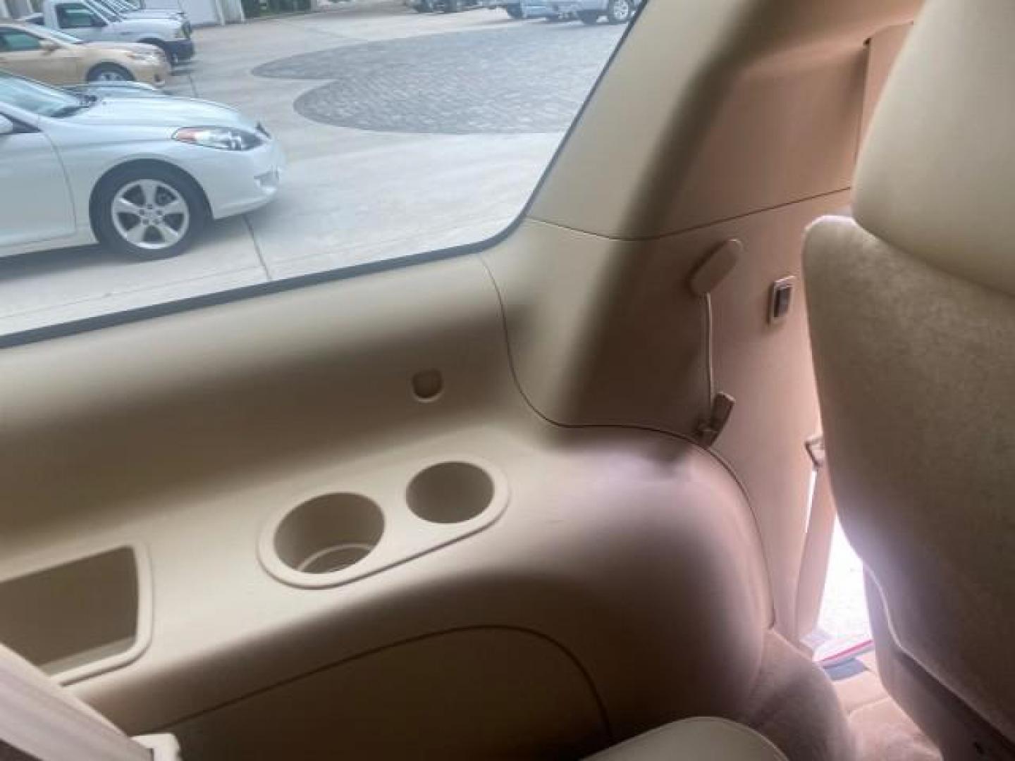2011 Infrared Tintcoat /Cashmere/Cocoa Cadillac Escalade ESV Luxury LOW MILES 33,518 1 OWNER (1GYS3HEF2BR) with an 6.2L Vortec 1000 VVT V8 SFI Active Fuel Management Engine engine, Automatic transmission, located at 4701 North Dixie Hwy, Pompano Beach, FL, 33064, (954) 422-2889, 26.240938, -80.123474 - OUR WEBPAGE FLORIDACARS1.COM HAS OVER 100 PHOTOS AND FREE CARFAX LINK 2011 CADILLAC ESCALADE ESV LUXURY VIN: 1GYS3HEF2BR243684 1 G Y S 3 H E F 2 B R 2 4 3 6 8 4 4 DOOR WAGON/SPORT UTILITY 6.2L V8 F OHV 16V FLEX FUEL REAR WHEEL DRIVE Top Features 20 Inch Plus Wheels A/C Seat(s) Alloy Wheels BOSE Soun - Photo#68