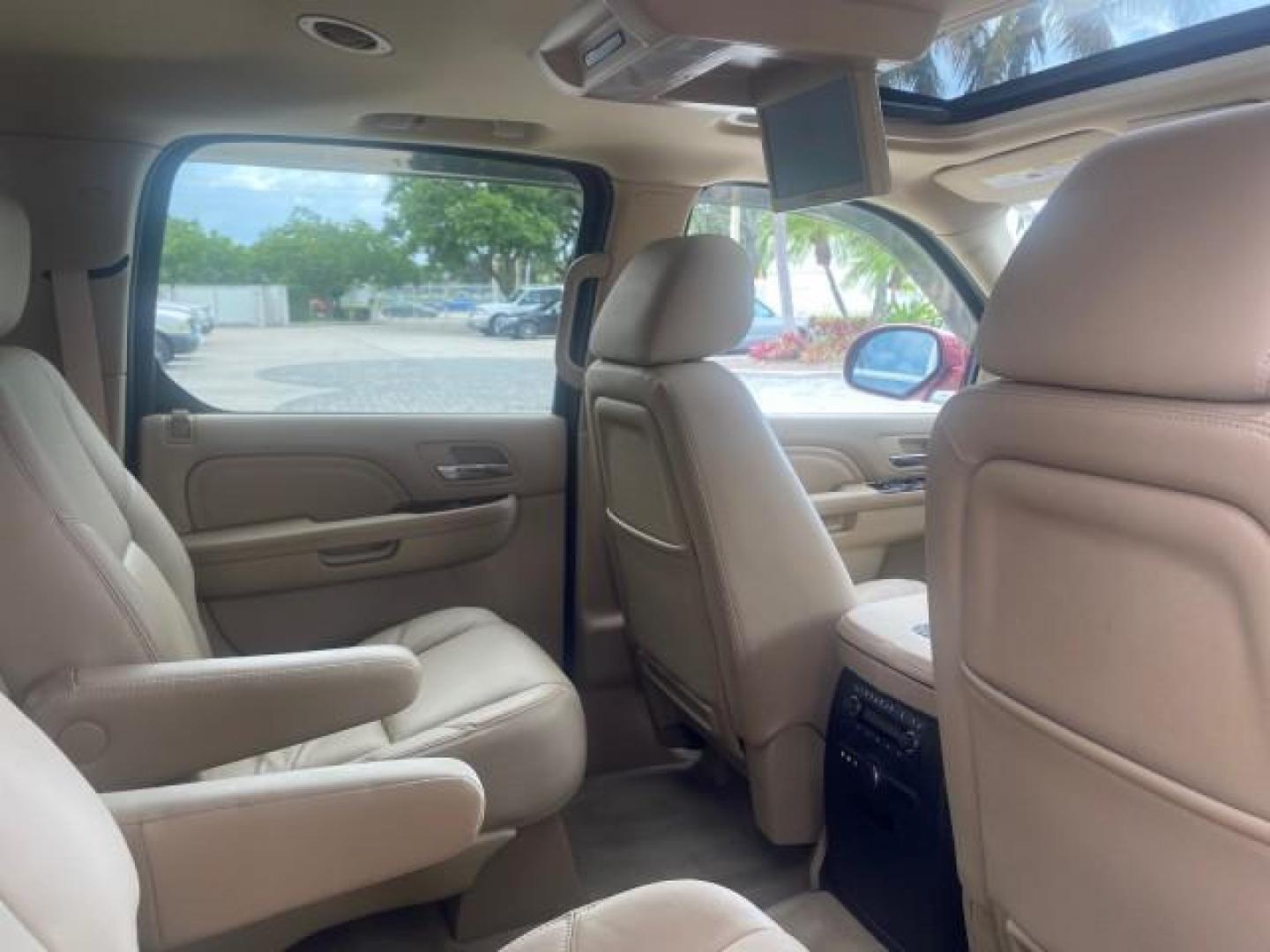2011 Infrared Tintcoat /Cashmere/Cocoa Cadillac Escalade ESV Luxury LOW MILES 33,518 1 OWNER (1GYS3HEF2BR) with an 6.2L Vortec 1000 VVT V8 SFI Active Fuel Management Engine engine, Automatic transmission, located at 4701 North Dixie Hwy, Pompano Beach, FL, 33064, (954) 422-2889, 26.240938, -80.123474 - OUR WEBPAGE FLORIDACARS1.COM HAS OVER 100 PHOTOS AND FREE CARFAX LINK 2011 CADILLAC ESCALADE ESV LUXURY VIN: 1GYS3HEF2BR243684 1 G Y S 3 H E F 2 B R 2 4 3 6 8 4 4 DOOR WAGON/SPORT UTILITY 6.2L V8 F OHV 16V FLEX FUEL REAR WHEEL DRIVE Top Features 20 Inch Plus Wheels A/C Seat(s) Alloy Wheels BOSE Soun - Photo#94