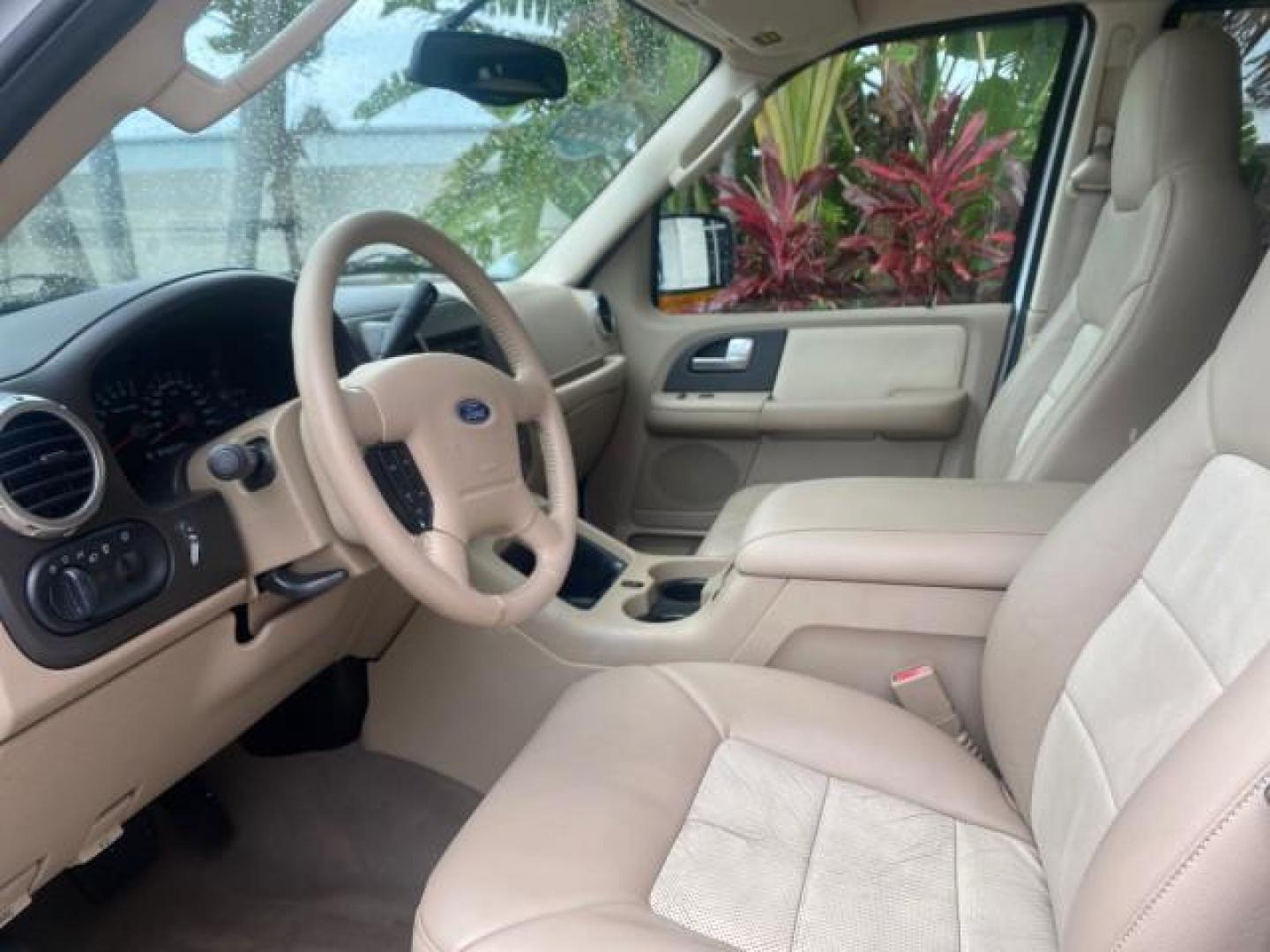 2003 Oxford White /Medium Parchment Ford Expedition Eddie Bauer 1 OWNER (1FMFU17L83L) with an 5.4L SOHC SEFI V8 Triton Engine engine, Automatic transmission, located at 4701 North Dixie Hwy, Pompano Beach, FL, 33064, (954) 422-2889, 26.240938, -80.123474 - OUR WEBPAGE FLORIDACARS1.COM HAS OVER 100 PHOTOS AND FREE CARFAX LINK 2003 FORD EXPEDITION EDDIE BAUER VIN: 1FMFU17L83LB96384 1 F M F U 1 7 L 8 3 L B 9 6 3 8 4 4 DOOR WAGON/SPORT UTILITY 5.4L V8 F SOHC 16V GASOLINE REAR WHEEL DRIVE Top Features Alloy Wheels Audiophile Sound System Front Seat Heaters - Photo#36