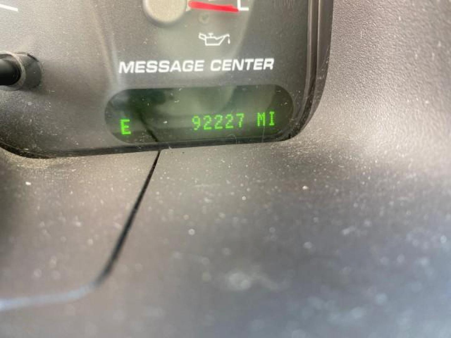 2003 Oxford White /Medium Parchment Ford Expedition Eddie Bauer 1 OWNER (1FMFU17L83L) with an 5.4L SOHC SEFI V8 Triton Engine engine, Automatic transmission, located at 4701 North Dixie Hwy, Pompano Beach, FL, 33064, (954) 422-2889, 26.240938, -80.123474 - OUR WEBPAGE FLORIDACARS1.COM HAS OVER 100 PHOTOS AND FREE CARFAX LINK 2003 FORD EXPEDITION EDDIE BAUER VIN: 1FMFU17L83LB96384 1 F M F U 1 7 L 8 3 L B 9 6 3 8 4 4 DOOR WAGON/SPORT UTILITY 5.4L V8 F SOHC 16V GASOLINE REAR WHEEL DRIVE Top Features Alloy Wheels Audiophile Sound System Front Seat Heaters - Photo#18