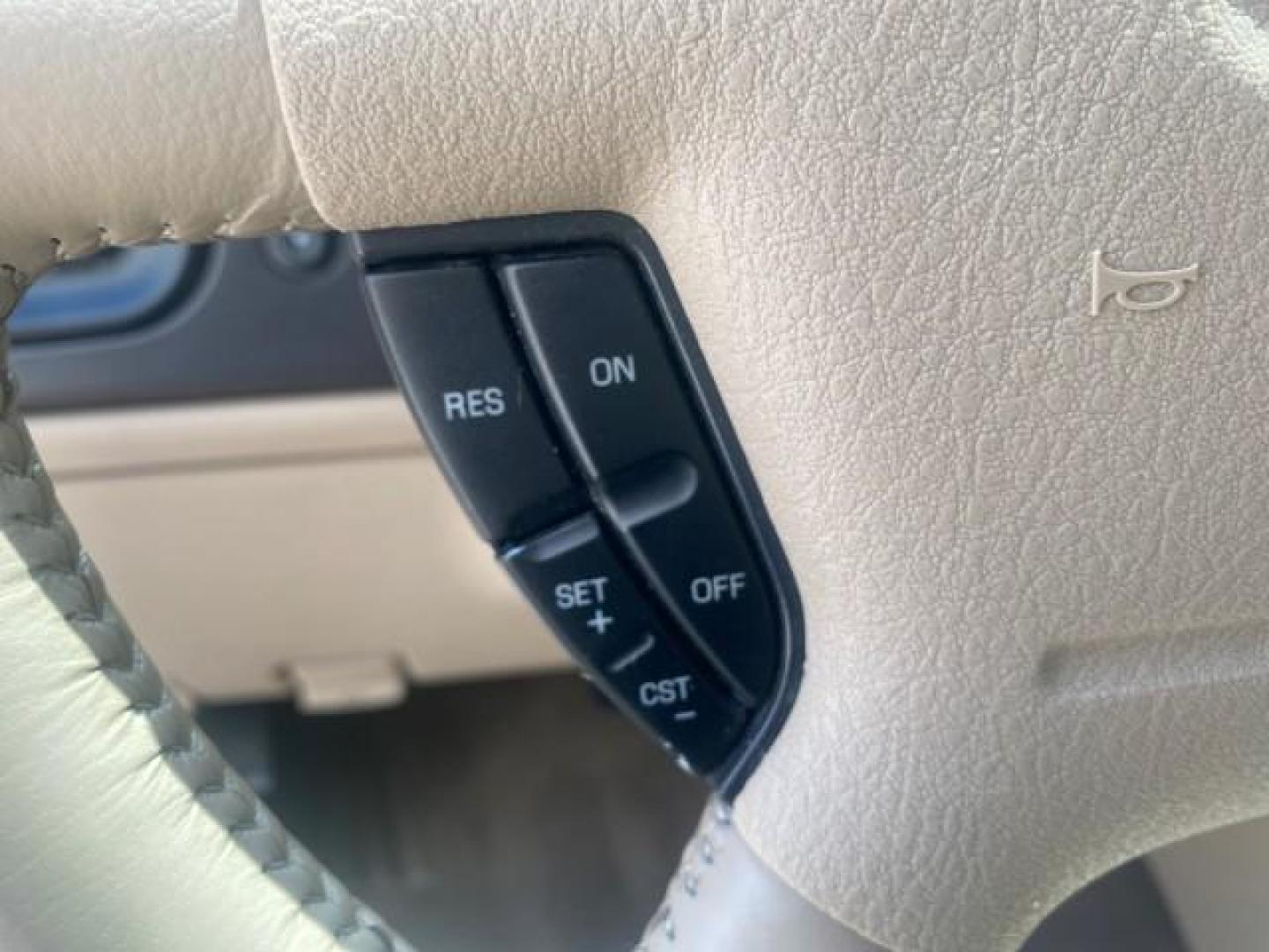 2003 Oxford White /Medium Parchment Ford Expedition Eddie Bauer 1 OWNER (1FMFU17L83L) with an 5.4L SOHC SEFI V8 Triton Engine engine, Automatic transmission, located at 4701 North Dixie Hwy, Pompano Beach, FL, 33064, (954) 422-2889, 26.240938, -80.123474 - OUR WEBPAGE FLORIDACARS1.COM HAS OVER 100 PHOTOS AND FREE CARFAX LINK 2003 FORD EXPEDITION EDDIE BAUER VIN: 1FMFU17L83LB96384 1 F M F U 1 7 L 8 3 L B 9 6 3 8 4 4 DOOR WAGON/SPORT UTILITY 5.4L V8 F SOHC 16V GASOLINE REAR WHEEL DRIVE Top Features Alloy Wheels Audiophile Sound System Front Seat Heaters - Photo#41