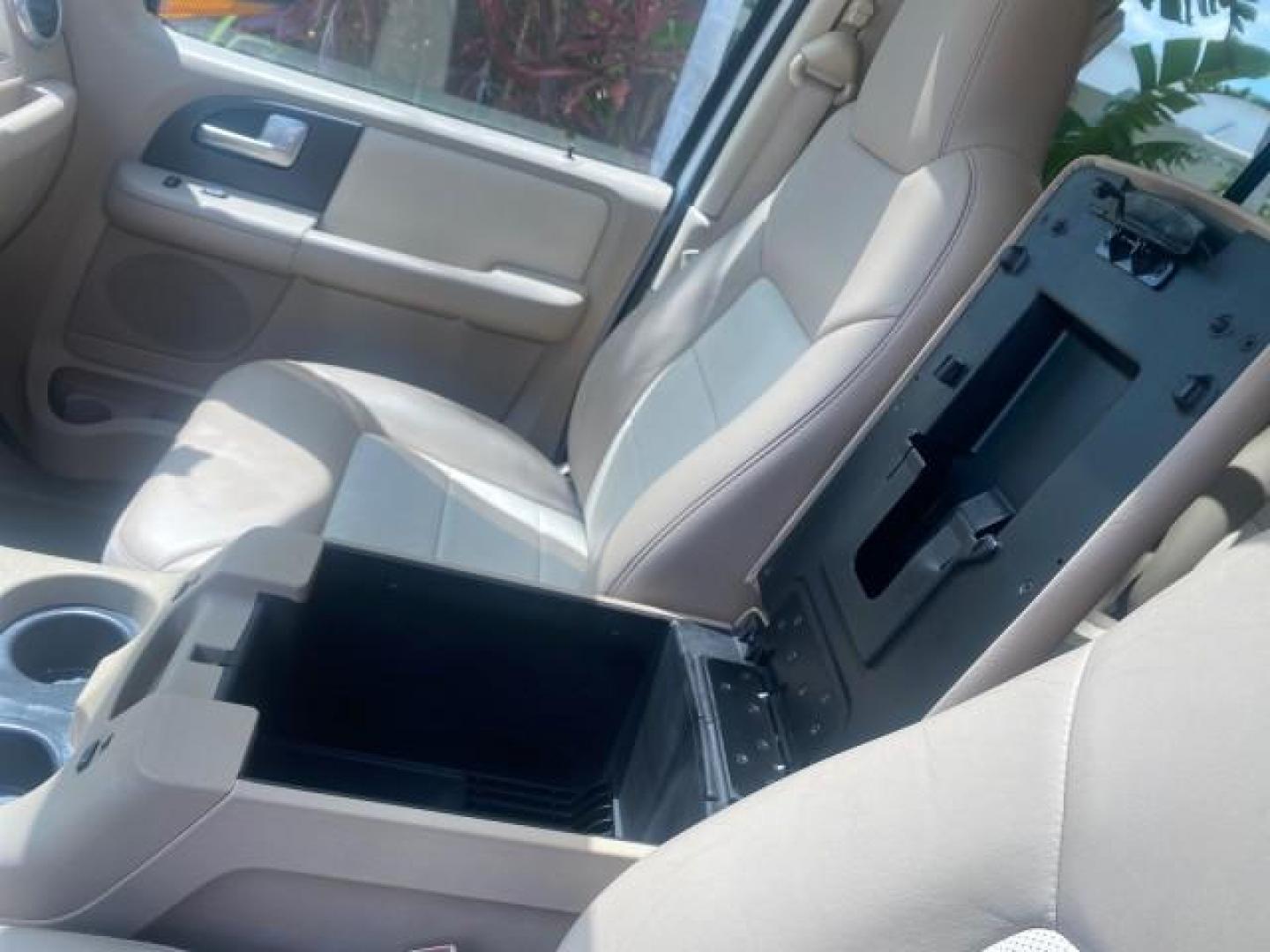 2003 Oxford White /Medium Parchment Ford Expedition Eddie Bauer 1 OWNER (1FMFU17L83L) with an 5.4L SOHC SEFI V8 Triton Engine engine, Automatic transmission, located at 4701 North Dixie Hwy, Pompano Beach, FL, 33064, (954) 422-2889, 26.240938, -80.123474 - OUR WEBPAGE FLORIDACARS1.COM HAS OVER 100 PHOTOS AND FREE CARFAX LINK 2003 FORD EXPEDITION EDDIE BAUER VIN: 1FMFU17L83LB96384 1 F M F U 1 7 L 8 3 L B 9 6 3 8 4 4 DOOR WAGON/SPORT UTILITY 5.4L V8 F SOHC 16V GASOLINE REAR WHEEL DRIVE Top Features Alloy Wheels Audiophile Sound System Front Seat Heaters - Photo#59