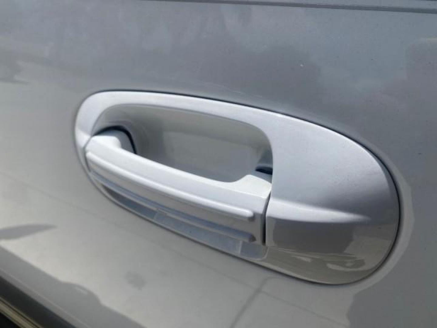 2003 Oxford White /Medium Parchment Ford Expedition Eddie Bauer 1 OWNER (1FMFU17L83L) with an 5.4L SOHC SEFI V8 Triton Engine engine, Automatic transmission, located at 4701 North Dixie Hwy, Pompano Beach, FL, 33064, (954) 422-2889, 26.240938, -80.123474 - OUR WEBPAGE FLORIDACARS1.COM HAS OVER 100 PHOTOS AND FREE CARFAX LINK 2003 FORD EXPEDITION EDDIE BAUER VIN: 1FMFU17L83LB96384 1 F M F U 1 7 L 8 3 L B 9 6 3 8 4 4 DOOR WAGON/SPORT UTILITY 5.4L V8 F SOHC 16V GASOLINE REAR WHEEL DRIVE Top Features Alloy Wheels Audiophile Sound System Front Seat Heaters - Photo#73