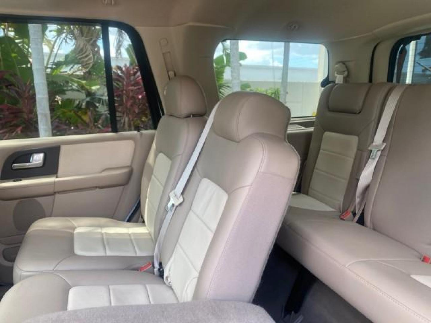 2003 Oxford White /Medium Parchment Ford Expedition Eddie Bauer 1 OWNER (1FMFU17L83L) with an 5.4L SOHC SEFI V8 Triton Engine engine, Automatic transmission, located at 4701 North Dixie Hwy, Pompano Beach, FL, 33064, (954) 422-2889, 26.240938, -80.123474 - OUR WEBPAGE FLORIDACARS1.COM HAS OVER 100 PHOTOS AND FREE CARFAX LINK 2003 FORD EXPEDITION EDDIE BAUER VIN: 1FMFU17L83LB96384 1 F M F U 1 7 L 8 3 L B 9 6 3 8 4 4 DOOR WAGON/SPORT UTILITY 5.4L V8 F SOHC 16V GASOLINE REAR WHEEL DRIVE Top Features Alloy Wheels Audiophile Sound System Front Seat Heaters - Photo#87