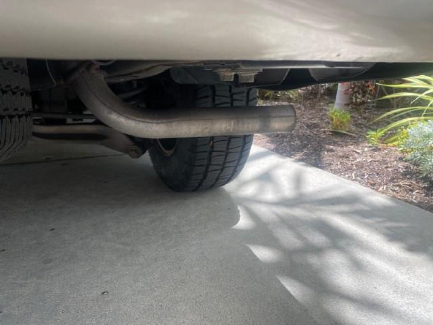 2003 Oxford White /Medium Parchment Ford Expedition Eddie Bauer 1 OWNER (1FMFU17L83L) with an 5.4L SOHC SEFI V8 Triton Engine engine, Automatic transmission, located at 4701 North Dixie Hwy, Pompano Beach, FL, 33064, (954) 422-2889, 26.240938, -80.123474 - OUR WEBPAGE FLORIDACARS1.COM HAS OVER 100 PHOTOS AND FREE CARFAX LINK 2003 FORD EXPEDITION EDDIE BAUER VIN: 1FMFU17L83LB96384 1 F M F U 1 7 L 8 3 L B 9 6 3 8 4 4 DOOR WAGON/SPORT UTILITY 5.4L V8 F SOHC 16V GASOLINE REAR WHEEL DRIVE Top Features Alloy Wheels Audiophile Sound System Front Seat Heaters - Photo#97