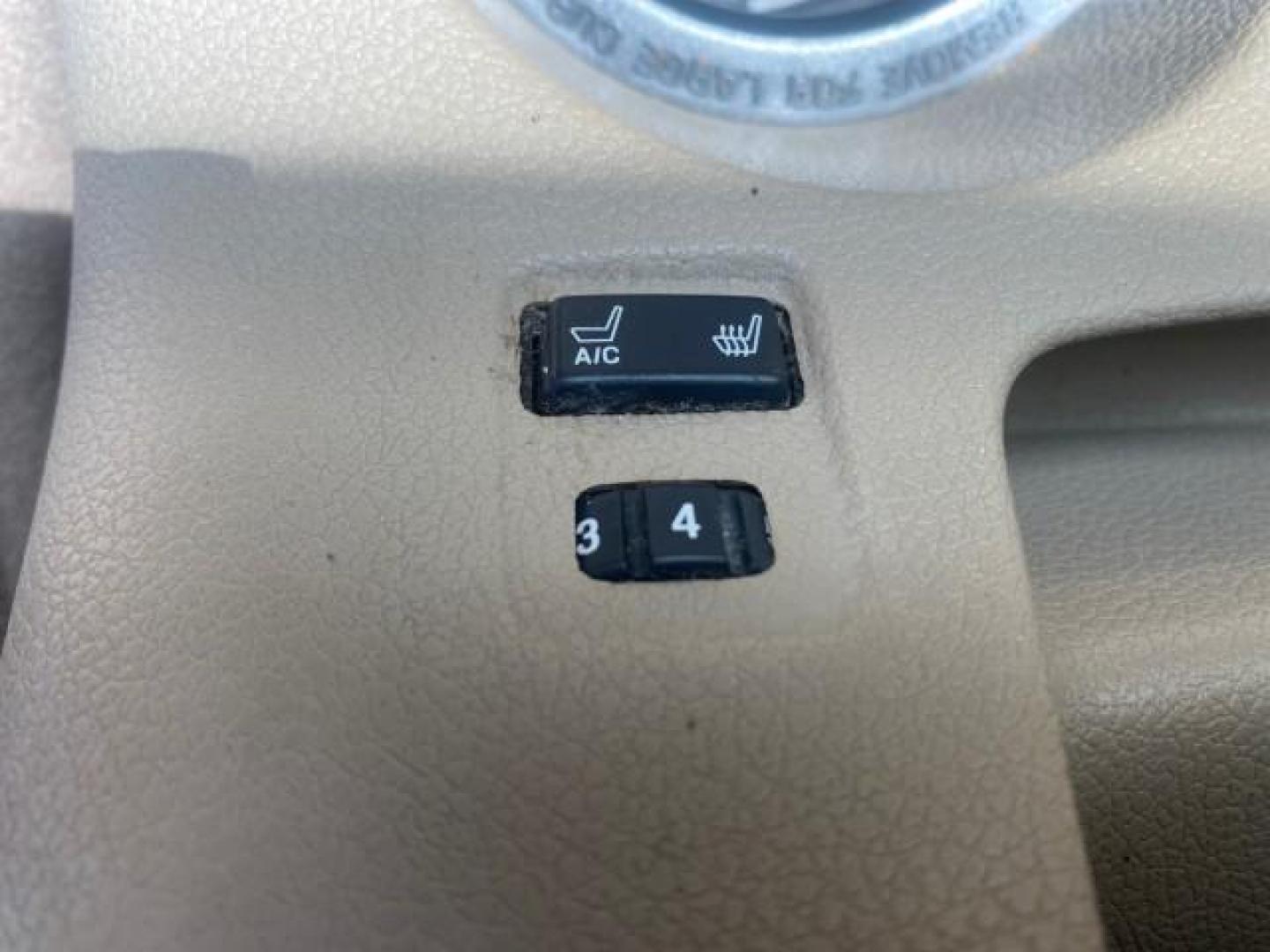 2003 Oxford White /Medium Parchment Ford Expedition Eddie Bauer 1 OWNER (1FMFU17L83L) with an 5.4L SOHC SEFI V8 Triton Engine engine, Automatic transmission, located at 4701 North Dixie Hwy, Pompano Beach, FL, 33064, (954) 422-2889, 26.240938, -80.123474 - OUR WEBPAGE FLORIDACARS1.COM HAS OVER 100 PHOTOS AND FREE CARFAX LINK 2003 FORD EXPEDITION EDDIE BAUER VIN: 1FMFU17L83LB96384 1 F M F U 1 7 L 8 3 L B 9 6 3 8 4 4 DOOR WAGON/SPORT UTILITY 5.4L V8 F SOHC 16V GASOLINE REAR WHEEL DRIVE Top Features Alloy Wheels Audiophile Sound System Front Seat Heaters - Photo#56