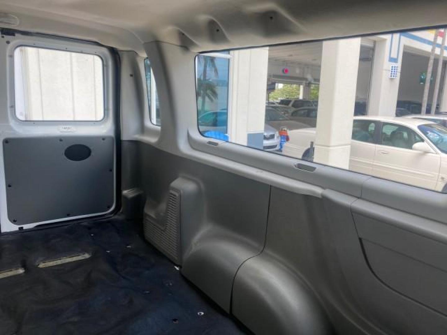 2005 Oxford White /Medium Flint Ford Econoline Wagon 5 PASSENGER XL LOW MILES 49,408 (1FBSS31L05H) with an 5.4L EFI V8 Engine engine, Automatic transmission, located at 4701 North Dixie Hwy, Pompano Beach, FL, 33064, (954) 422-2889, 26.240938, -80.123474 - OUR WEBPAGE FLORIDACARS1.COM HAS OVER 100 PHOTOS AND FREE CARFAX LINK 2005 FORD E-SERIES E-350 SD XLT 5PASSENGER VIN: 1FBSS31L05HA95671 1 F B S S 3 1 L 0 5 H A 9 5 6 7 1 VAN 5.4L V8 F GASOLINE REAR WHEEL DRIVE Top Features Rear Air Conditioning Third Row Seat Vinyl Seats Basic Features ABS Brakes AM - Photo#68