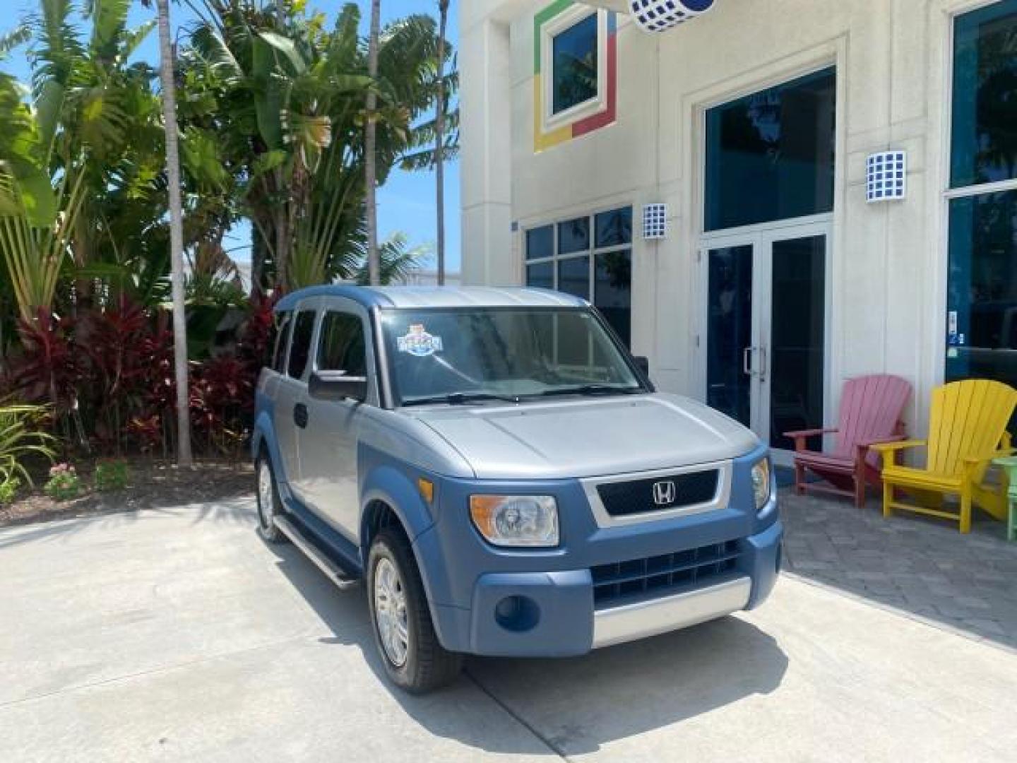 2006 Atomic Blue Metallic /Gray/Blue Honda Element EX LOW MILES 51,488 1 OWNER (5J6YH18666L) with an 2.4L DOHC MPFI 16-Valve i-VTEC I4 Engine engine, Automatic transmission, located at 4701 North Dixie Hwy, Pompano Beach, FL, 33064, (954) 422-2889, 26.240938, -80.123474 - OUR WEBPAGE FLORIDACARS1.COM HAS OVER 100 PHOTOS AND FREE CARFAX LINK 2006 HONDA ELEMENT EX AUTO CHECK 1 OWNER VIN: 5J6YH18666L014478 5 J 6 Y H 1 8 6 6 6 L 0 1 4 4 7 8 4 DOOR WAGON/SPORT UTILITY 2.4L I4 F DOHC 16V GASOLINE FRONT WHEEL DRIVE Top Features Alloy Wheels Bluetooth Technology Cloth Seats - Photo#1