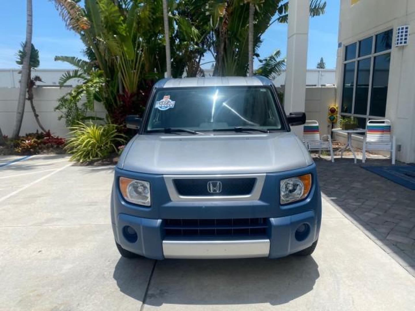 2006 Atomic Blue Metallic /Gray/Blue Honda Element EX LOW MILES 51,488 1 OWNER (5J6YH18666L) with an 2.4L DOHC MPFI 16-Valve i-VTEC I4 Engine engine, Automatic transmission, located at 4701 North Dixie Hwy, Pompano Beach, FL, 33064, (954) 422-2889, 26.240938, -80.123474 - OUR WEBPAGE FLORIDACARS1.COM HAS OVER 100 PHOTOS AND FREE CARFAX LINK 2006 HONDA ELEMENT EX AUTO CHECK 1 OWNER VIN: 5J6YH18666L014478 5 J 6 Y H 1 8 6 6 6 L 0 1 4 4 7 8 4 DOOR WAGON/SPORT UTILITY 2.4L I4 F DOHC 16V GASOLINE FRONT WHEEL DRIVE Top Features Alloy Wheels Bluetooth Technology Cloth Seats - Photo#2