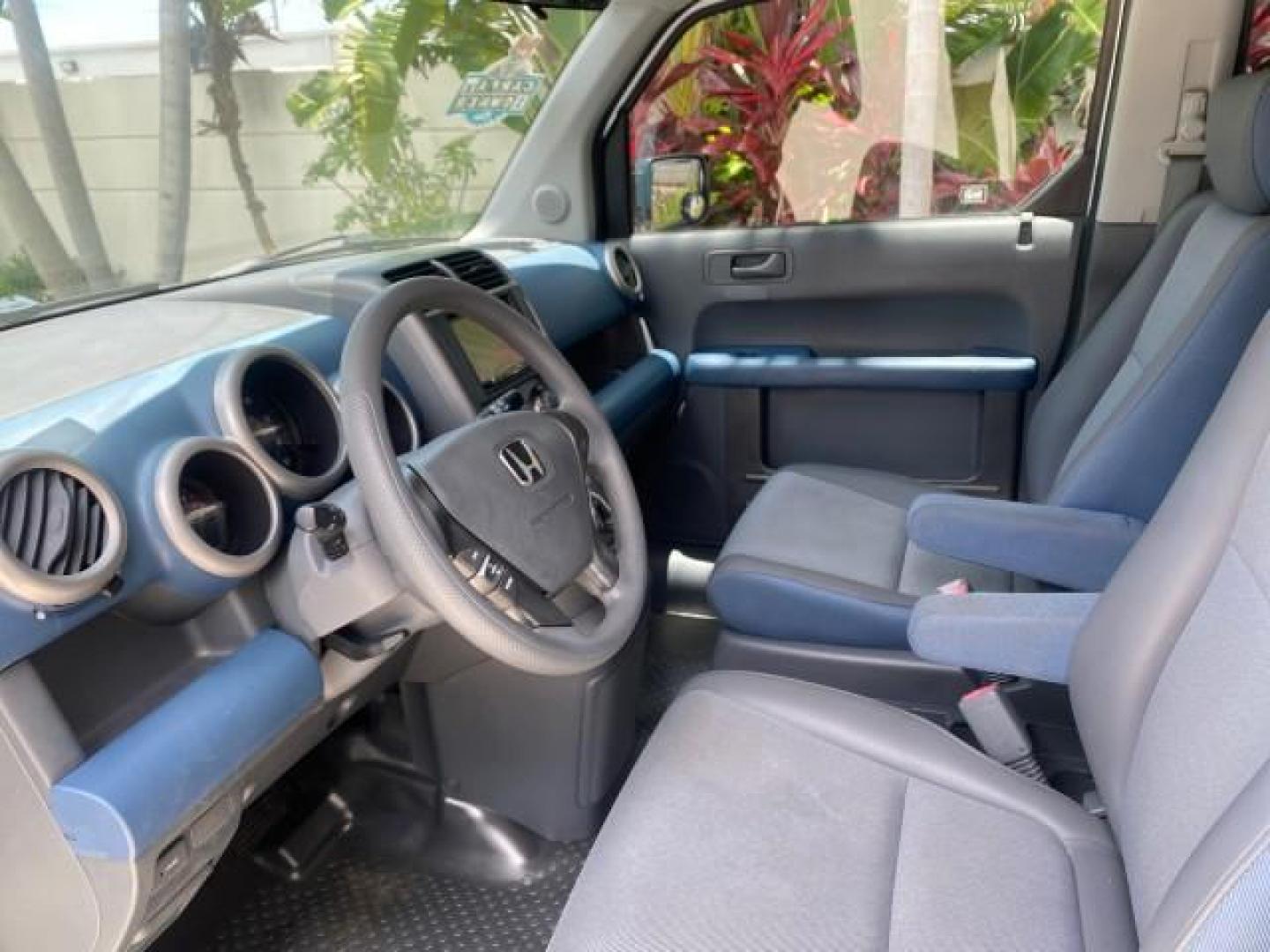 2006 Atomic Blue Metallic /Gray/Blue Honda Element EX LOW MILES 51,488 1 OWNER (5J6YH18666L) with an 2.4L DOHC MPFI 16-Valve i-VTEC I4 Engine engine, Automatic transmission, located at 4701 North Dixie Hwy, Pompano Beach, FL, 33064, (954) 422-2889, 26.240938, -80.123474 - OUR WEBPAGE FLORIDACARS1.COM HAS OVER 100 PHOTOS AND FREE CARFAX LINK 2006 HONDA ELEMENT EX AUTO CHECK 1 OWNER VIN: 5J6YH18666L014478 5 J 6 Y H 1 8 6 6 6 L 0 1 4 4 7 8 4 DOOR WAGON/SPORT UTILITY 2.4L I4 F DOHC 16V GASOLINE FRONT WHEEL DRIVE Top Features Alloy Wheels Bluetooth Technology Cloth Seats - Photo#35