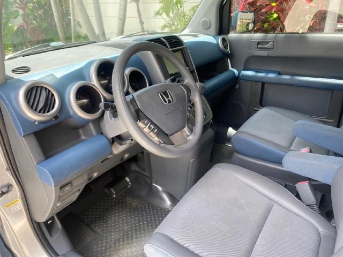 2006 Atomic Blue Metallic /Gray/Blue Honda Element EX LOW MILES 51,488 1 OWNER (5J6YH18666L) with an 2.4L DOHC MPFI 16-Valve i-VTEC I4 Engine engine, Automatic transmission, located at 4701 North Dixie Hwy, Pompano Beach, FL, 33064, (954) 422-2889, 26.240938, -80.123474 - OUR WEBPAGE FLORIDACARS1.COM HAS OVER 100 PHOTOS AND FREE CARFAX LINK 2006 HONDA ELEMENT EX AUTO CHECK 1 OWNER VIN: 5J6YH18666L014478 5 J 6 Y H 1 8 6 6 6 L 0 1 4 4 7 8 4 DOOR WAGON/SPORT UTILITY 2.4L I4 F DOHC 16V GASOLINE FRONT WHEEL DRIVE Top Features Alloy Wheels Bluetooth Technology Cloth Seats - Photo#36