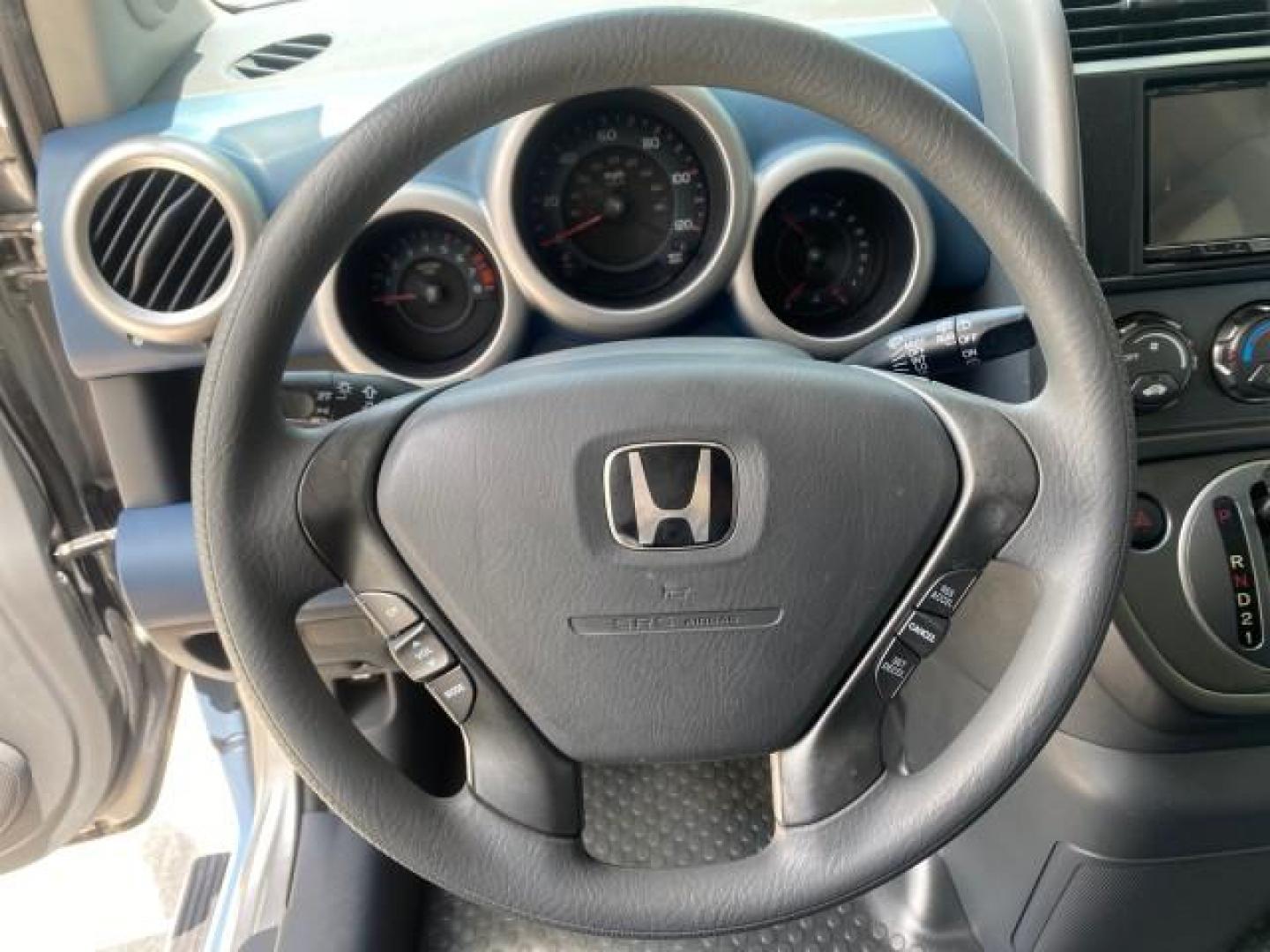 2006 Atomic Blue Metallic /Gray/Blue Honda Element EX LOW MILES 51,488 1 OWNER (5J6YH18666L) with an 2.4L DOHC MPFI 16-Valve i-VTEC I4 Engine engine, Automatic transmission, located at 4701 North Dixie Hwy, Pompano Beach, FL, 33064, (954) 422-2889, 26.240938, -80.123474 - OUR WEBPAGE FLORIDACARS1.COM HAS OVER 100 PHOTOS AND FREE CARFAX LINK 2006 HONDA ELEMENT EX AUTO CHECK 1 OWNER VIN: 5J6YH18666L014478 5 J 6 Y H 1 8 6 6 6 L 0 1 4 4 7 8 4 DOOR WAGON/SPORT UTILITY 2.4L I4 F DOHC 16V GASOLINE FRONT WHEEL DRIVE Top Features Alloy Wheels Bluetooth Technology Cloth Seats - Photo#37