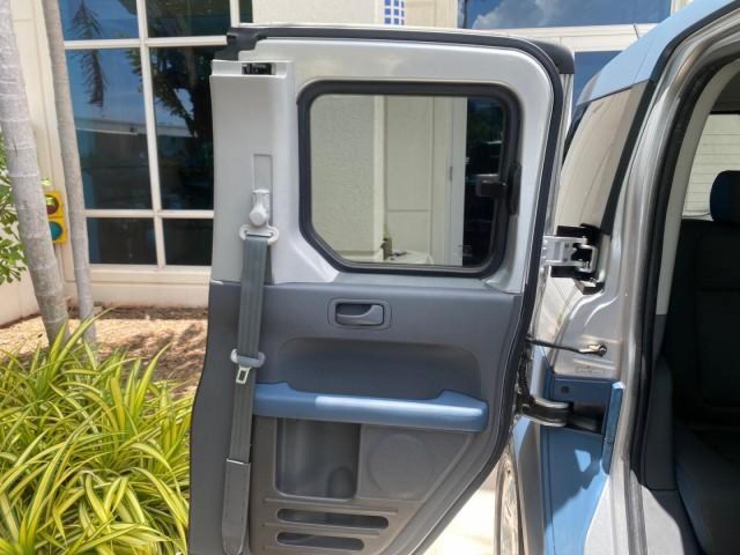 2006 Atomic Blue Metallic /Gray/Blue Honda Element EX LOW MILES 51,488 1 OWNER (5J6YH18666L) with an 2.4L DOHC MPFI 16-Valve i-VTEC I4 Engine engine, Automatic transmission, located at 4701 North Dixie Hwy, Pompano Beach, FL, 33064, (954) 422-2889, 26.240938, -80.123474 - OUR WEBPAGE FLORIDACARS1.COM HAS OVER 100 PHOTOS AND FREE CARFAX LINK 2006 HONDA ELEMENT EX AUTO CHECK 1 OWNER VIN: 5J6YH18666L014478 5 J 6 Y H 1 8 6 6 6 L 0 1 4 4 7 8 4 DOOR WAGON/SPORT UTILITY 2.4L I4 F DOHC 16V GASOLINE FRONT WHEEL DRIVE Top Features Alloy Wheels Bluetooth Technology Cloth Seats - Photo#86