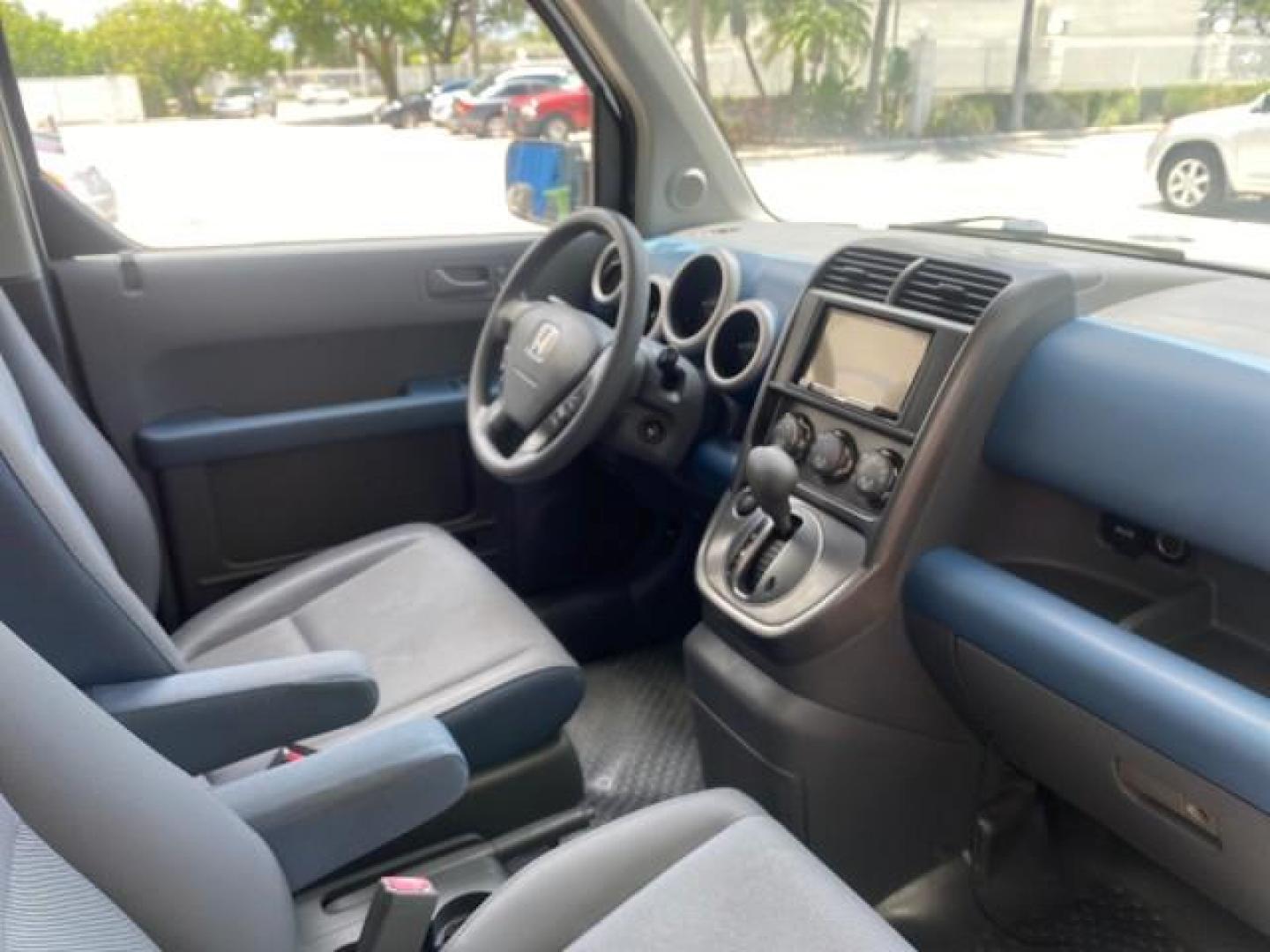 2006 Atomic Blue Metallic /Gray/Blue Honda Element EX LOW MILES 51,488 1 OWNER (5J6YH18666L) with an 2.4L DOHC MPFI 16-Valve i-VTEC I4 Engine engine, Automatic transmission, located at 4701 North Dixie Hwy, Pompano Beach, FL, 33064, (954) 422-2889, 26.240938, -80.123474 - OUR WEBPAGE FLORIDACARS1.COM HAS OVER 100 PHOTOS AND FREE CARFAX LINK 2006 HONDA ELEMENT EX AUTO CHECK 1 OWNER VIN: 5J6YH18666L014478 5 J 6 Y H 1 8 6 6 6 L 0 1 4 4 7 8 4 DOOR WAGON/SPORT UTILITY 2.4L I4 F DOHC 16V GASOLINE FRONT WHEEL DRIVE Top Features Alloy Wheels Bluetooth Technology Cloth Seats - Photo#98