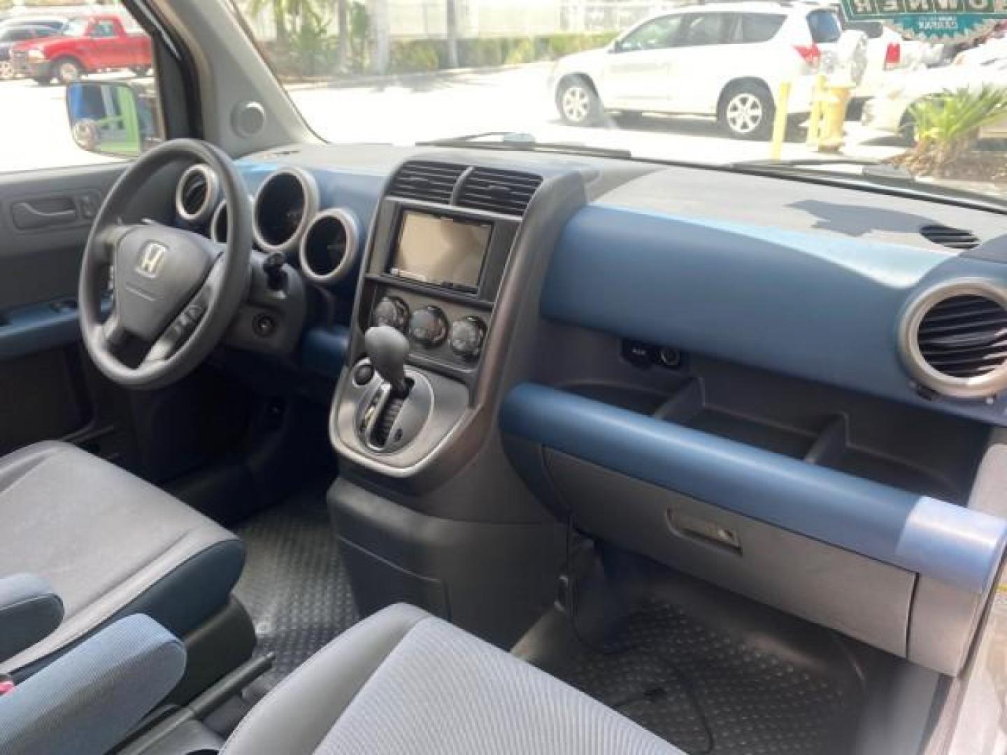2006 Atomic Blue Metallic /Gray/Blue Honda Element EX LOW MILES 51,488 1 OWNER (5J6YH18666L) with an 2.4L DOHC MPFI 16-Valve i-VTEC I4 Engine engine, Automatic transmission, located at 4701 North Dixie Hwy, Pompano Beach, FL, 33064, (954) 422-2889, 26.240938, -80.123474 - OUR WEBPAGE FLORIDACARS1.COM HAS OVER 100 PHOTOS AND FREE CARFAX LINK 2006 HONDA ELEMENT EX AUTO CHECK 1 OWNER VIN: 5J6YH18666L014478 5 J 6 Y H 1 8 6 6 6 L 0 1 4 4 7 8 4 DOOR WAGON/SPORT UTILITY 2.4L I4 F DOHC 16V GASOLINE FRONT WHEEL DRIVE Top Features Alloy Wheels Bluetooth Technology Cloth Seats - Photo#99