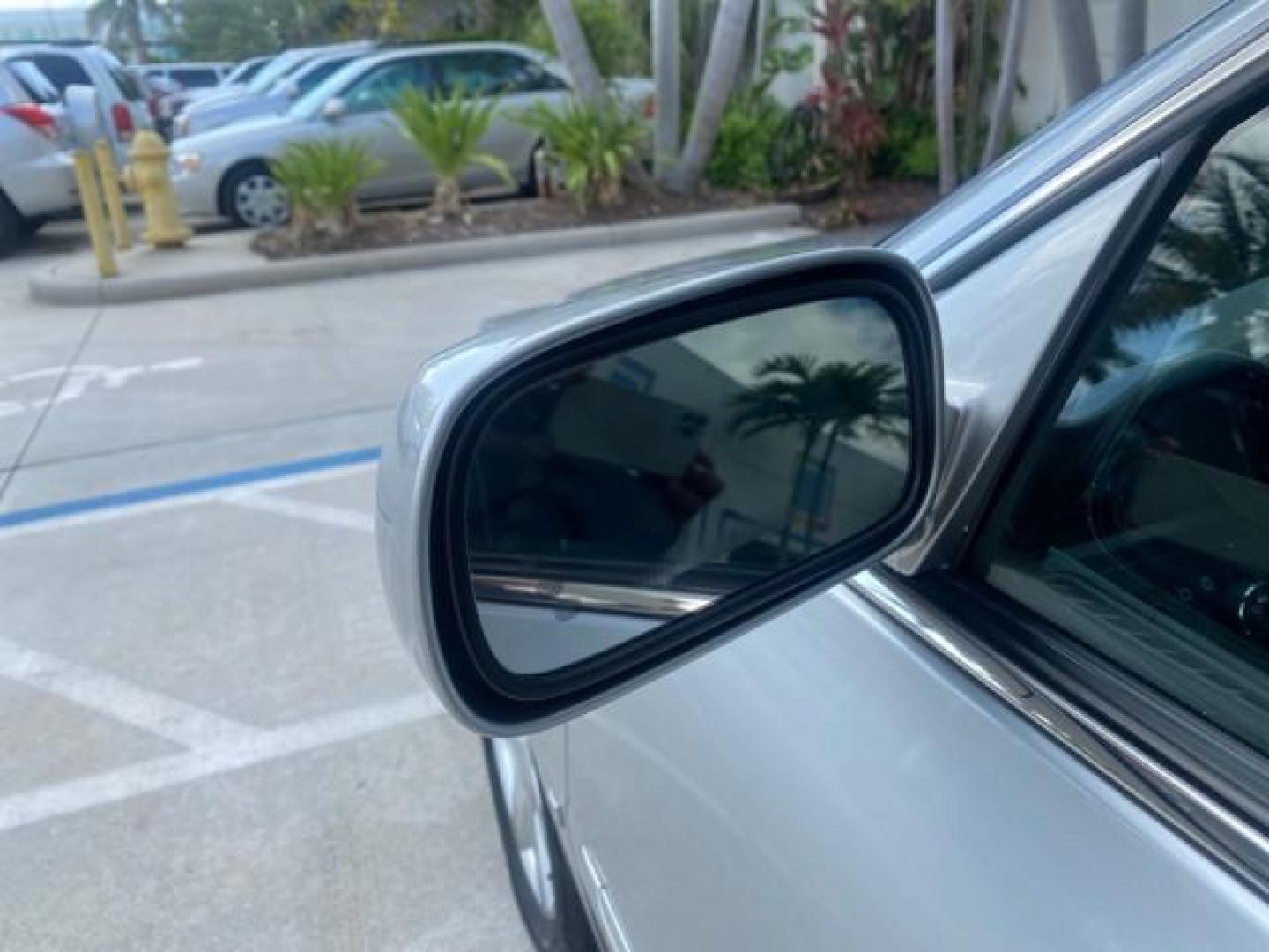 2008 Light Platinum /Ebony Cadillac DTS LOW MILES 59,290 27 SERVICES (1G6KD57Y38U) with an Northstar 4.6L DOHC V8 Engine engine, Automatic transmission, located at 4701 North Dixie Hwy, Pompano Beach, FL, 33064, (954) 422-2889, 26.240938, -80.123474 - OUR WEBPAGE FLORIDACARS1.COM HAS OVER 100 PHOTOS AND FREE CARFAX LINK 2008 CADILLAC DTS VIN: 1G6KD57Y38U105550 1 G 6 K D 5 7 Y 3 8 U 1 0 5 5 5 0 SEDAN 4 DR 4.6L V8 F GASOLINE FRONT WHEEL DRIVE Top Features Alloy Wheels Leather Seats Memory Seat(s) Remote Start Satellite Radio Ready Basic Features AB - Photo#29