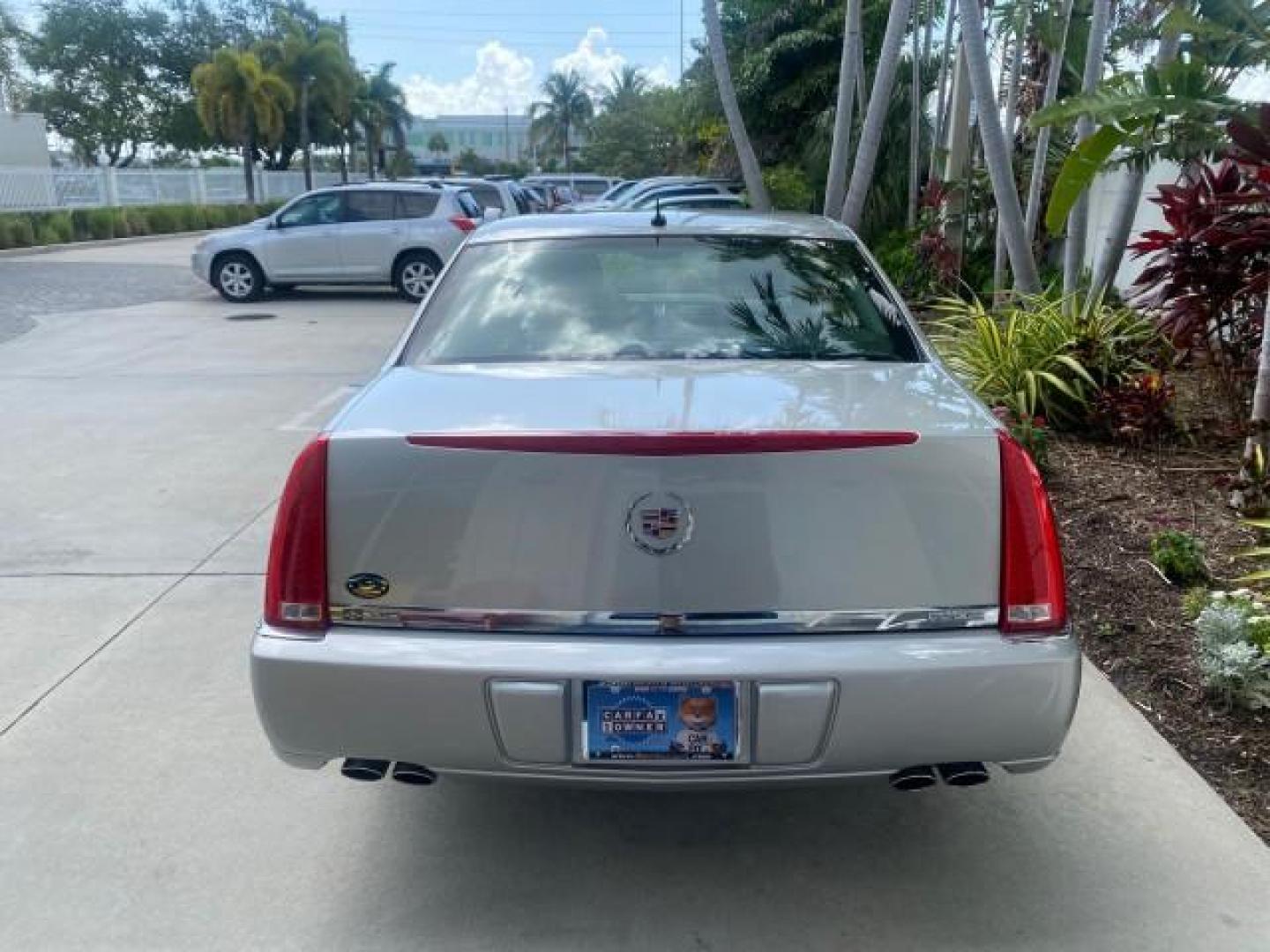 2008 Light Platinum /Ebony Cadillac DTS LOW MILES 59,290 27 SERVICES (1G6KD57Y38U) with an Northstar 4.6L DOHC V8 Engine engine, Automatic transmission, located at 4701 North Dixie Hwy, Pompano Beach, FL, 33064, (954) 422-2889, 26.240938, -80.123474 - OUR WEBPAGE FLORIDACARS1.COM HAS OVER 100 PHOTOS AND FREE CARFAX LINK 2008 CADILLAC DTS VIN: 1G6KD57Y38U105550 1 G 6 K D 5 7 Y 3 8 U 1 0 5 5 5 0 SEDAN 4 DR 4.6L V8 F GASOLINE FRONT WHEEL DRIVE Top Features Alloy Wheels Leather Seats Memory Seat(s) Remote Start Satellite Radio Ready Basic Features AB - Photo#75