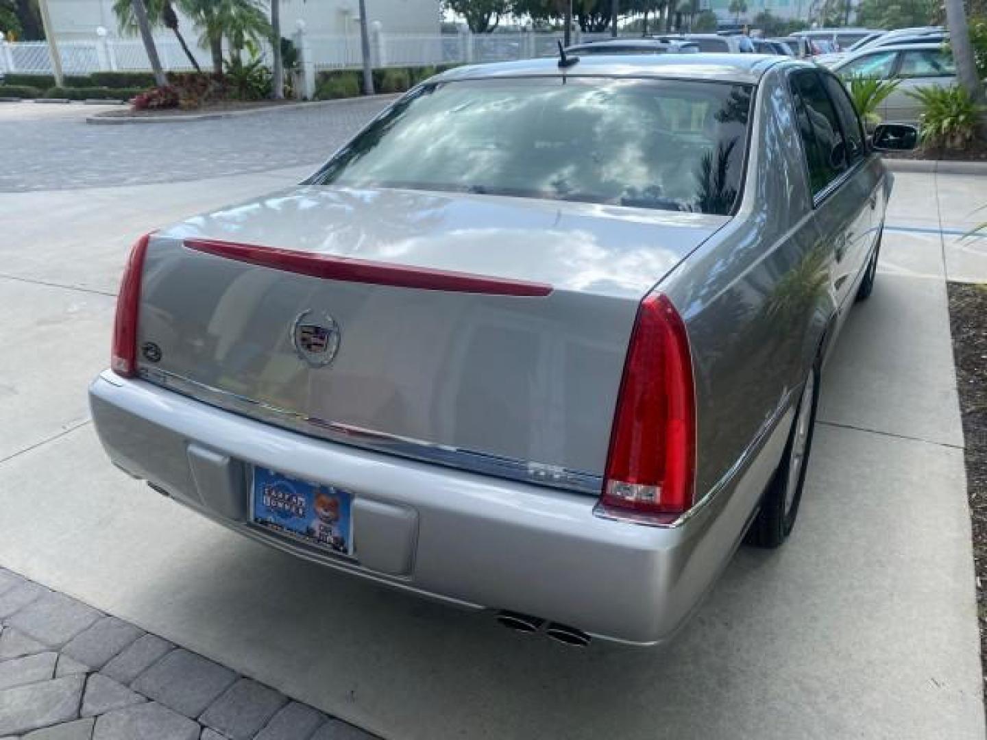 2008 Light Platinum /Ebony Cadillac DTS LOW MILES 59,290 27 SERVICES (1G6KD57Y38U) with an Northstar 4.6L DOHC V8 Engine engine, Automatic transmission, located at 4701 North Dixie Hwy, Pompano Beach, FL, 33064, (954) 422-2889, 26.240938, -80.123474 - OUR WEBPAGE FLORIDACARS1.COM HAS OVER 100 PHOTOS AND FREE CARFAX LINK 2008 CADILLAC DTS VIN: 1G6KD57Y38U105550 1 G 6 K D 5 7 Y 3 8 U 1 0 5 5 5 0 SEDAN 4 DR 4.6L V8 F GASOLINE FRONT WHEEL DRIVE Top Features Alloy Wheels Leather Seats Memory Seat(s) Remote Start Satellite Radio Ready Basic Features AB - Photo#76