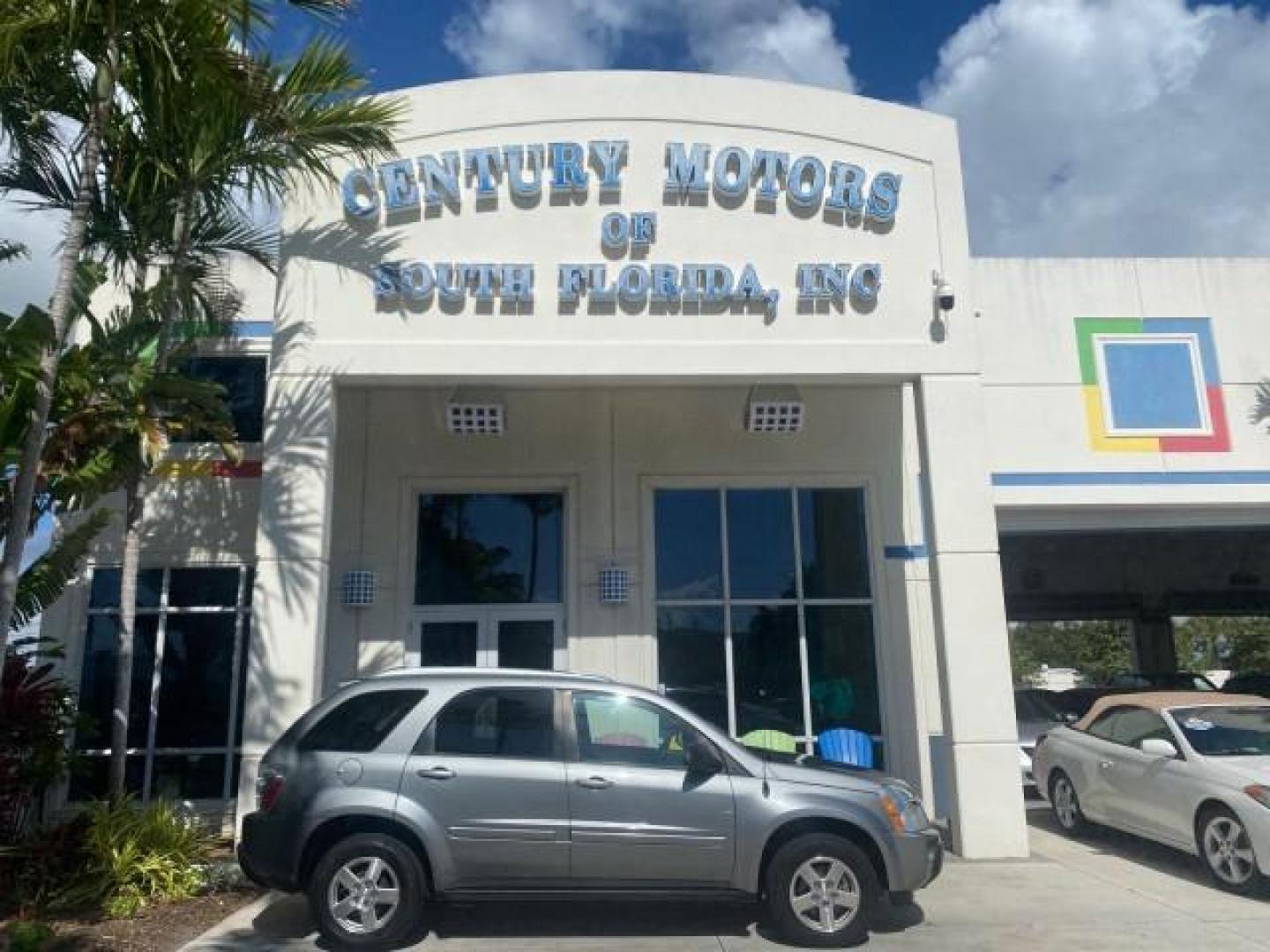 2005 Galaxy Silver Metallic /Light Gray Chevrolet Equinox LT LOW MILES 62,448 (2CNDL63F956) with an 3.4L 3400 V6 Engine engine, Automatic transmission, located at 4701 North Dixie Hwy, Pompano Beach, FL, 33064, (954) 422-2889, 26.240938, -80.123474 - OUR WEBPAGE FLORIDACARS1.COM HAS OVER 100 PHOTOS AND FREE CARFAX LINK 2005 CHEVROLET EQUINOX LT VIN: 2CNDL63F956029471 2 C N D L 6 3 F 9 5 6 0 2 9 4 7 1 4 DOOR WAGON/SPORT UTILITY 3.4L V6 F GASOLINE FRONT WHEEL DRIVE Top Features Alloy Wheels Leather Seats Basic Features ABS Brakes AM/FM Stereo Air - Photo#0