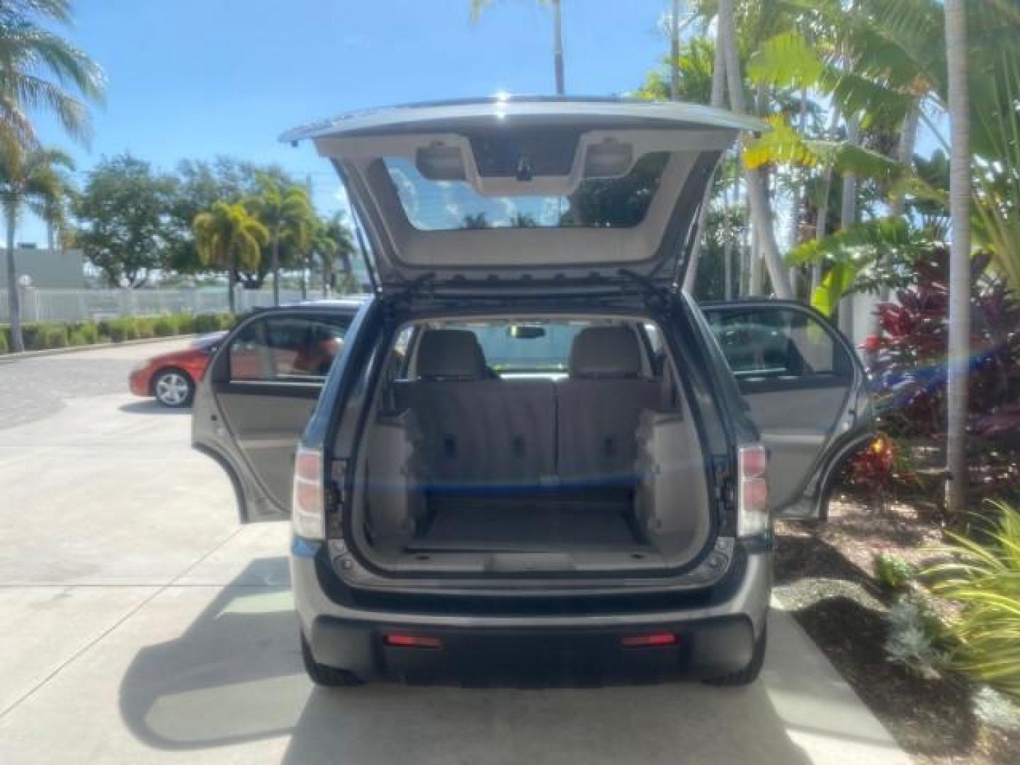 2005 Galaxy Silver Metallic /Light Gray Chevrolet Equinox LT LOW MILES 62,448 (2CNDL63F956) with an 3.4L 3400 V6 Engine engine, Automatic transmission, located at 4701 North Dixie Hwy, Pompano Beach, FL, 33064, (954) 422-2889, 26.240938, -80.123474 - OUR WEBPAGE FLORIDACARS1.COM HAS OVER 100 PHOTOS AND FREE CARFAX LINK 2005 CHEVROLET EQUINOX LT VIN: 2CNDL63F956029471 2 C N D L 6 3 F 9 5 6 0 2 9 4 7 1 4 DOOR WAGON/SPORT UTILITY 3.4L V6 F GASOLINE FRONT WHEEL DRIVE Top Features Alloy Wheels Leather Seats Basic Features ABS Brakes AM/FM Stereo Air - Photo#15