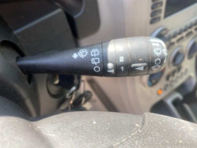 2005 Galaxy Silver Metallic /Light Gray Chevrolet Equinox LT LOW MILES 62,451 (2CNDL63F956) with an 3.4L 3400 V6 Engine engine, Automatic transmission, located at 4701 North Dixie Hwy, Pompano Beach, FL, 33064, (954) 422-2889, 26.240938, -80.123474 - OUR WEBPAGE FLORIDACARS1.COM HAS OVER 100 PHOTOS AND FREE CARFAX LINK 2005 CHEVROLET EQUINOX LT VIN: 2CNDL63F956029471 2 C N D L 6 3 F 9 5 6 0 2 9 4 7 1 4 DOOR WAGON/SPORT UTILITY 3.4L V6 F GASOLINE FRONT WHEEL DRIVE Top Features Alloy Wheels Leather Seats Basic Features ABS Brakes AM/FM Stereo Air - Photo#42