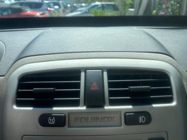 2005 Galaxy Silver Metallic /Light Gray Chevrolet Equinox LT LOW MILES 62,451 (2CNDL63F956) with an 3.4L 3400 V6 Engine engine, Automatic transmission, located at 4701 North Dixie Hwy, Pompano Beach, FL, 33064, (954) 422-2889, 26.240938, -80.123474 - OUR WEBPAGE FLORIDACARS1.COM HAS OVER 100 PHOTOS AND FREE CARFAX LINK 2005 CHEVROLET EQUINOX LT VIN: 2CNDL63F956029471 2 C N D L 6 3 F 9 5 6 0 2 9 4 7 1 4 DOOR WAGON/SPORT UTILITY 3.4L V6 F GASOLINE FRONT WHEEL DRIVE Top Features Alloy Wheels Leather Seats Basic Features ABS Brakes AM/FM Stereo Air - Photo#47