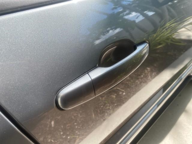 2005 Galaxy Silver Metallic /Light Gray Chevrolet Equinox LT LOW MILES 62,451 (2CNDL63F956) with an 3.4L 3400 V6 Engine engine, Automatic transmission, located at 4701 North Dixie Hwy, Pompano Beach, FL, 33064, (954) 422-2889, 26.240938, -80.123474 - OUR WEBPAGE FLORIDACARS1.COM HAS OVER 100 PHOTOS AND FREE CARFAX LINK 2005 CHEVROLET EQUINOX LT VIN: 2CNDL63F956029471 2 C N D L 6 3 F 9 5 6 0 2 9 4 7 1 4 DOOR WAGON/SPORT UTILITY 3.4L V6 F GASOLINE FRONT WHEEL DRIVE Top Features Alloy Wheels Leather Seats Basic Features ABS Brakes AM/FM Stereo Air - Photo#96