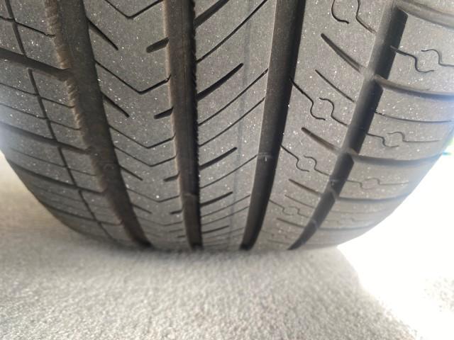 2008 Mercury Metallic /Light Gray Lexus LS 460 1 OWNER.FL LOW MILES 83,771 (JTHBL46F185) with an 4.6L DOHC 32-Valve V8 Engine engine, Automatic transmission, located at 4701 North Dixie Hwy, Pompano Beach, FL, 33064, (954) 422-2889, 26.240938, -80.123474 - OUR WEBPAGE FLORIDACARS1.COM HAS OVER 100 PHOTOS AND FREE CARFAX LINK 2008 LEXUS LS 460 $ 69,995 NEW VIN: JTHBL46F185078948 J T H B L 4 6 F 1 8 5 0 7 8 9 4 8 SEDAN 4 DR 4.6L V8 F DOHC 32V GASOLINE REAR WHEEL DRIVE Top Features A/C Seat(s) Alloy Wheels Bluetooth Technology Comfort Package Front Seat - Photo#73