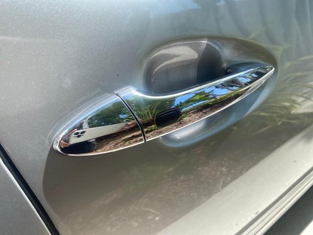 2008 Mercury Metallic /Light Gray Lexus LS 460 1 OWNER.FL LOW MILES 83,771 (JTHBL46F185) with an 4.6L DOHC 32-Valve V8 Engine engine, Automatic transmission, located at 4701 North Dixie Hwy, Pompano Beach, FL, 33064, (954) 422-2889, 26.240938, -80.123474 - OUR WEBPAGE FLORIDACARS1.COM HAS OVER 100 PHOTOS AND FREE CARFAX LINK 2008 LEXUS LS 460 $ 69,995 NEW VIN: JTHBL46F185078948 J T H B L 4 6 F 1 8 5 0 7 8 9 4 8 SEDAN 4 DR 4.6L V8 F DOHC 32V GASOLINE REAR WHEEL DRIVE Top Features A/C Seat(s) Alloy Wheels Bluetooth Technology Comfort Package Front Seat - Photo#98