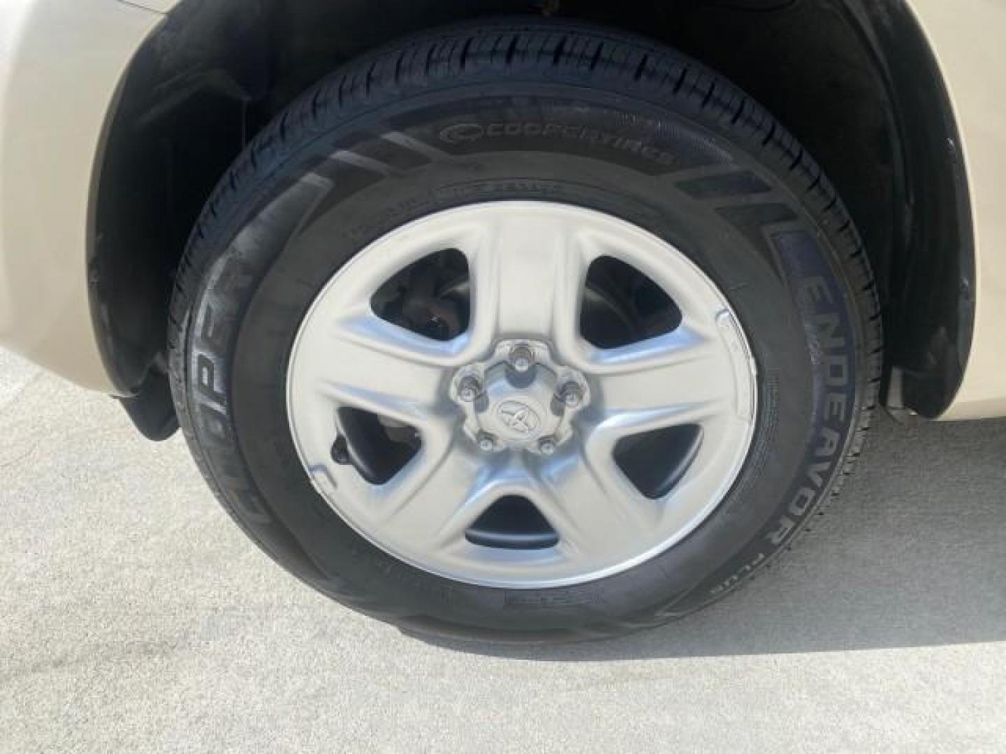 2007 Blizzard Pearl /Taupe Toyota RAV4 1 OWNER FL 24 SERVICES 4X4 (JTMBD33V376) with an 2.4L DOHC SFI 16-Valve VVT-i 4-Cyl Engine engine, Automatic transmission, located at 4701 North Dixie Hwy, Pompano Beach, FL, 33064, (954) 422-2889, 26.240938, -80.123474 - OUR WEBPAGE FLORIDACARS1.COM HAS OVER 100 PHOTOS AND FREE CARFAX LINK 2007 TOYOTA RAV4 VIN: JTMBD33V376029392 J T M B D 3 3 V 3 7 6 0 2 9 3 9 2 4 DOOR WAGON/SPORT UTILITY 2.4L I4 F DOHC 16V GASOLINE ALL WHEEL DRIVE Top Features 4WD/AWD Cloth Seats Basic Features ABS Brakes AM/FM Stereo Air Condition - Photo#19