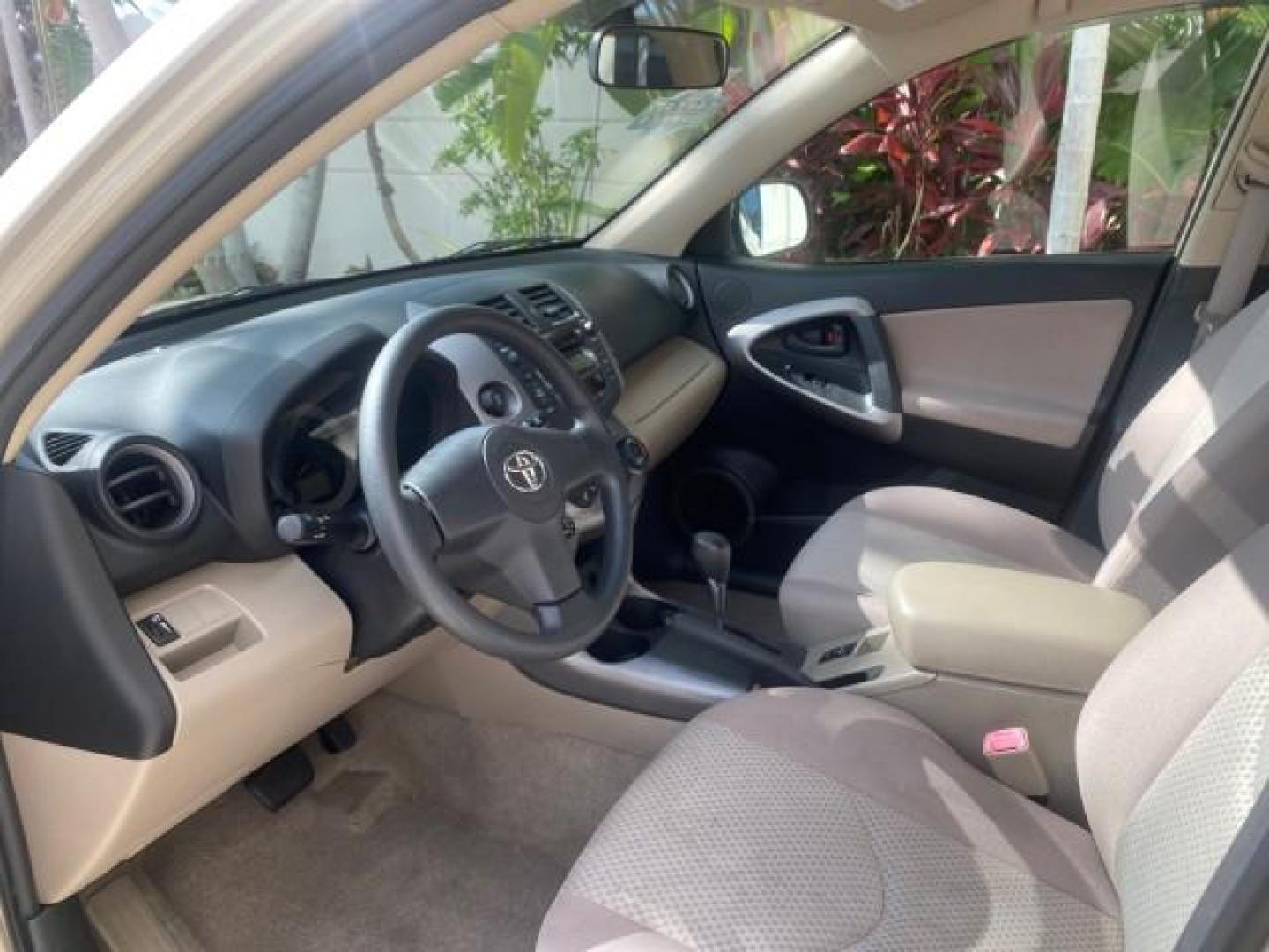 2007 Blizzard Pearl /Taupe Toyota RAV4 1 OWNER FL 24 SERVICES 4X4 (JTMBD33V376) with an 2.4L DOHC SFI 16-Valve VVT-i 4-Cyl Engine engine, Automatic transmission, located at 4701 North Dixie Hwy, Pompano Beach, FL, 33064, (954) 422-2889, 26.240938, -80.123474 - OUR WEBPAGE FLORIDACARS1.COM HAS OVER 100 PHOTOS AND FREE CARFAX LINK 2007 TOYOTA RAV4 VIN: JTMBD33V376029392 J T M B D 3 3 V 3 7 6 0 2 9 3 9 2 4 DOOR WAGON/SPORT UTILITY 2.4L I4 F DOHC 16V GASOLINE ALL WHEEL DRIVE Top Features 4WD/AWD Cloth Seats Basic Features ABS Brakes AM/FM Stereo Air Condition - Photo#35
