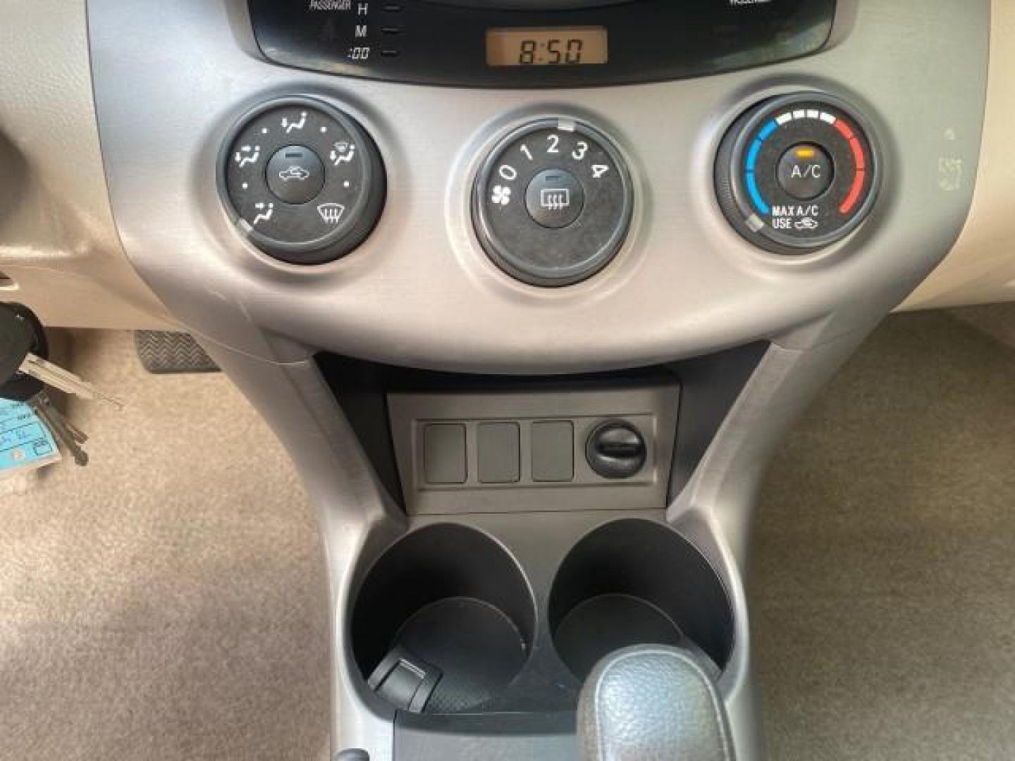 2007 Blizzard Pearl /Taupe Toyota RAV4 1 OWNER FL 24 SERVICES 4X4 (JTMBD33V376) with an 2.4L DOHC SFI 16-Valve VVT-i 4-Cyl Engine engine, Automatic transmission, located at 4701 North Dixie Hwy, Pompano Beach, FL, 33064, (954) 422-2889, 26.240938, -80.123474 - OUR WEBPAGE FLORIDACARS1.COM HAS OVER 100 PHOTOS AND FREE CARFAX LINK 2007 TOYOTA RAV4 VIN: JTMBD33V376029392 J T M B D 3 3 V 3 7 6 0 2 9 3 9 2 4 DOOR WAGON/SPORT UTILITY 2.4L I4 F DOHC 16V GASOLINE ALL WHEEL DRIVE Top Features 4WD/AWD Cloth Seats Basic Features ABS Brakes AM/FM Stereo Air Condition - Photo#46