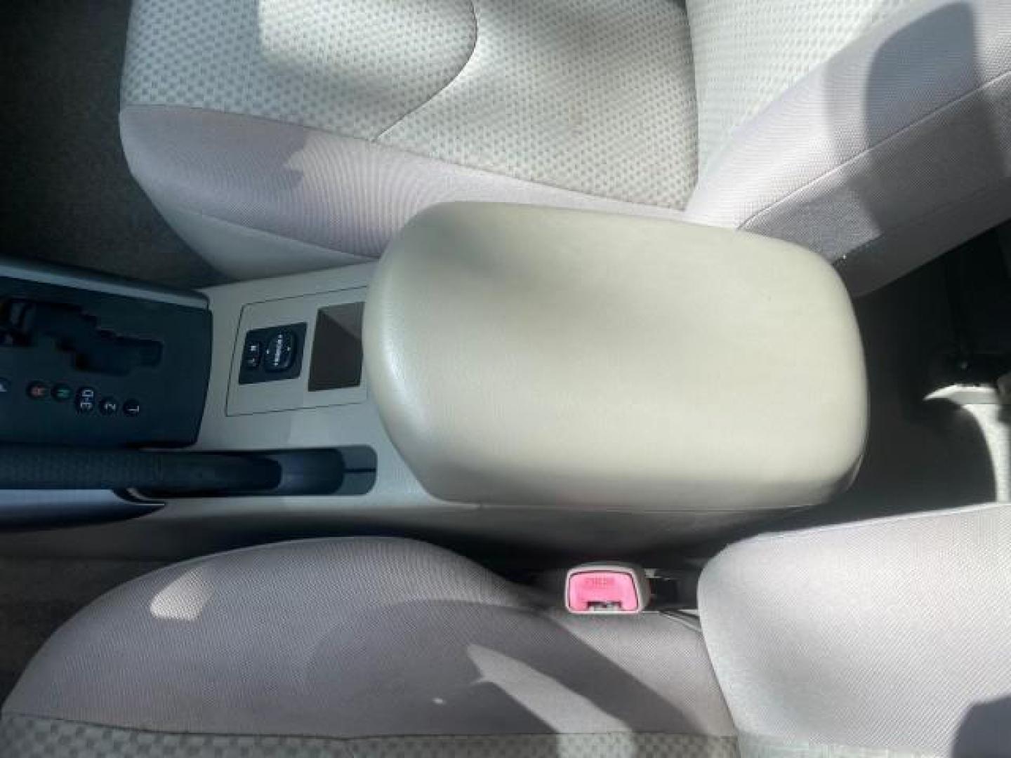 2007 Blizzard Pearl /Taupe Toyota RAV4 1 OWNER FL 24 SERVICES 4X4 (JTMBD33V376) with an 2.4L DOHC SFI 16-Valve VVT-i 4-Cyl Engine engine, Automatic transmission, located at 4701 North Dixie Hwy, Pompano Beach, FL, 33064, (954) 422-2889, 26.240938, -80.123474 - OUR WEBPAGE FLORIDACARS1.COM HAS OVER 100 PHOTOS AND FREE CARFAX LINK 2007 TOYOTA RAV4 VIN: JTMBD33V376029392 J T M B D 3 3 V 3 7 6 0 2 9 3 9 2 4 DOOR WAGON/SPORT UTILITY 2.4L I4 F DOHC 16V GASOLINE ALL WHEEL DRIVE Top Features 4WD/AWD Cloth Seats Basic Features ABS Brakes AM/FM Stereo Air Condition - Photo#49