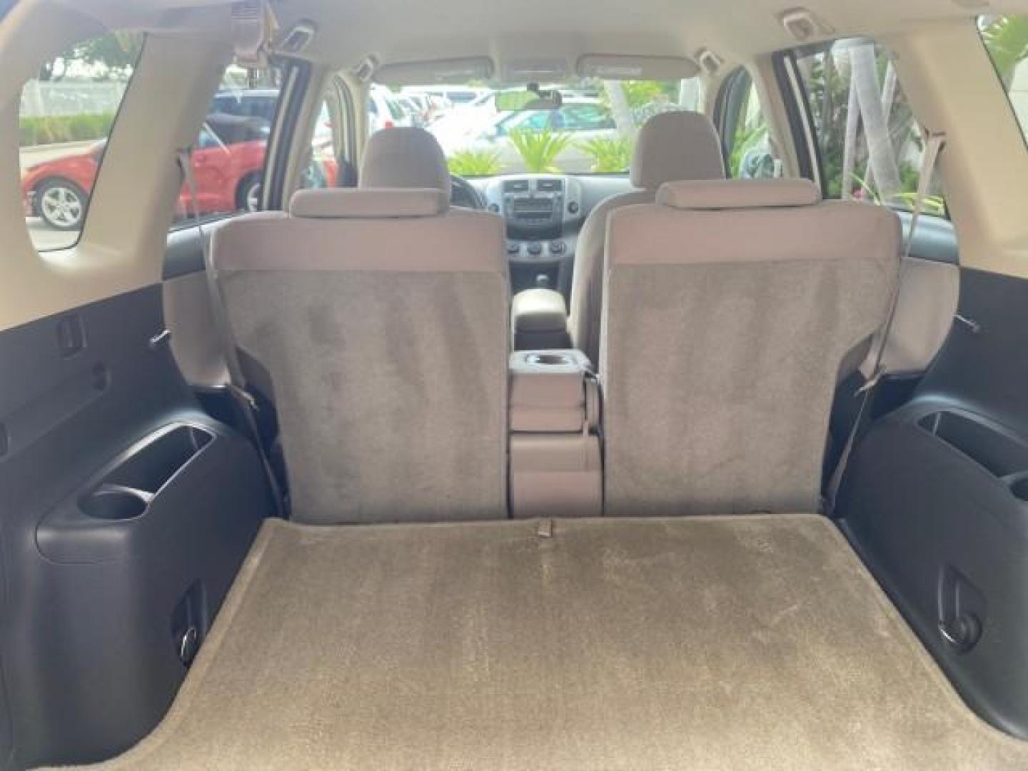 2007 Blizzard Pearl /Taupe Toyota RAV4 1 OWNER FL 24 SERVICES 4X4 (JTMBD33V376) with an 2.4L DOHC SFI 16-Valve VVT-i 4-Cyl Engine engine, Automatic transmission, located at 4701 North Dixie Hwy, Pompano Beach, FL, 33064, (954) 422-2889, 26.240938, -80.123474 - OUR WEBPAGE FLORIDACARS1.COM HAS OVER 100 PHOTOS AND FREE CARFAX LINK 2007 TOYOTA RAV4 VIN: JTMBD33V376029392 J T M B D 3 3 V 3 7 6 0 2 9 3 9 2 4 DOOR WAGON/SPORT UTILITY 2.4L I4 F DOHC 16V GASOLINE ALL WHEEL DRIVE Top Features 4WD/AWD Cloth Seats Basic Features ABS Brakes AM/FM Stereo Air Condition - Photo#82