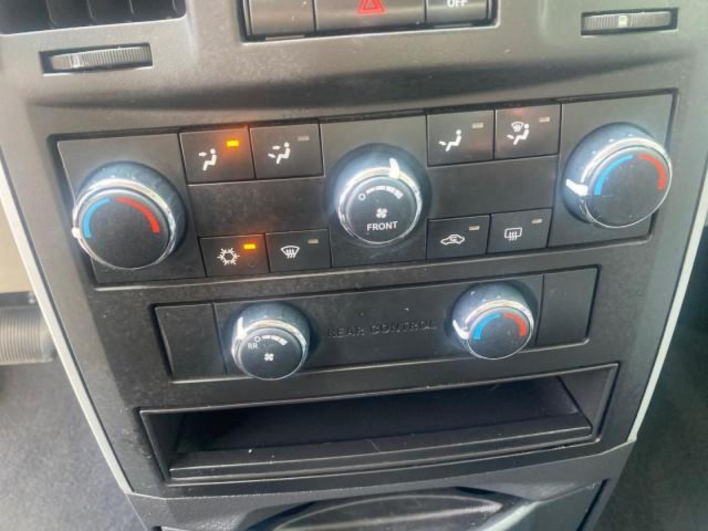 2010 Blackberry Pearl /Dark Slate/Light Shale Dodge Grand Caravan SE LOW MILES 38,027 1 OWNER (2D4RN4DEXAR) with an 3.3L OHV V6 Engine engine, Automatic transmission, located at 4701 North Dixie Hwy, Pompano Beach, FL, 33064, (954) 422-2889, 26.240938, -80.123474 - OUR WEBPAGE FLORIDACARS1.COM HAS OVER 100 PHOTOS AND FREE CARFAX LINK 2010 DODGE GRAND CARAVAN SE VIN: 2D4RN4DEXAR145272 2 D 4 R N 4 D E X A R 1 4 5 2 7 2 VAN 3.3L V6 F OHV 12V GASOLINE FRONT WHEEL DRIVE Top Features Alloy Wheels Bluetooth Technology Cloth Seats Fold-Away Third Row Power Hatch/Deck - Photo#47