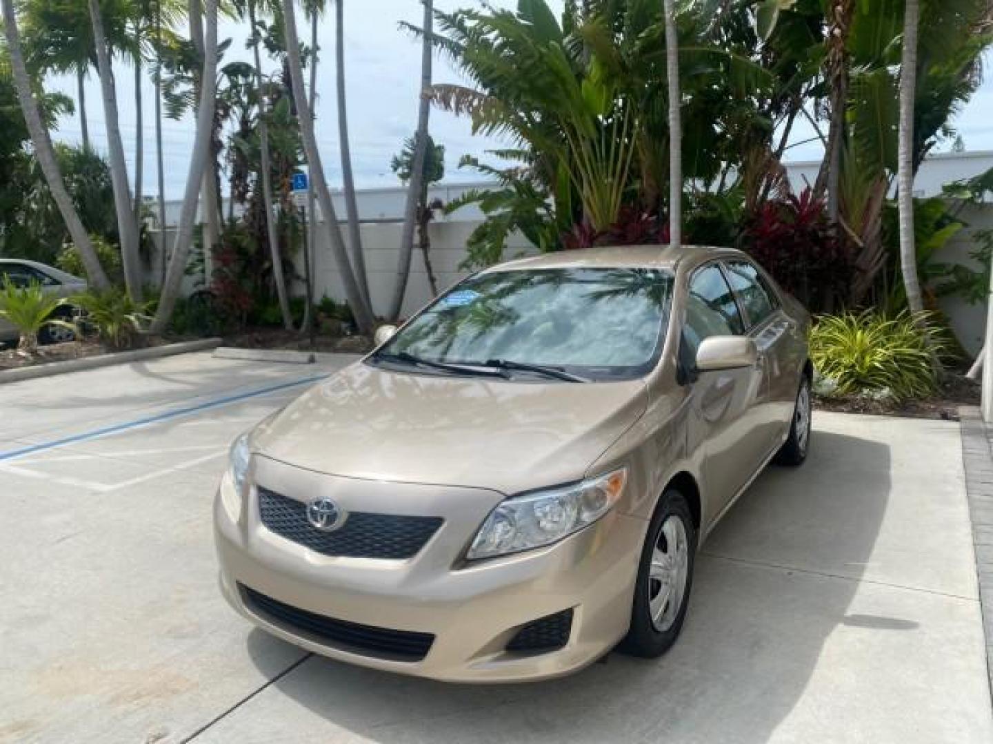 2010 Desert Sand Mica /Bisque Toyota Corolla LE LOW MILES 37,834 (1NXBU4EE1AZ) with an 1.8L DOHC SFI 16-Valve VVT-i 4-Cyl Engine engine, Automatic transmission, located at 4701 North Dixie Hwy, Pompano Beach, FL, 33064, (954) 422-2889, 26.240938, -80.123474 - OUR WEBPAGE FLORIDACARS1.COM HAS OVER 100 PHOTOS AND FREE CARFAX LINK 2010 TOYOTA COROLLA LE 35 mpg VIN: 1NXBU4EE1AZ270742 1 N X B U 4 E E 1 A Z 2 7 0 7 4 2 SEDAN 4 DR 1.8L I4 F DOHC 16V GASOLINE FRONT WHEEL DRIVE Top Features Cloth Seats Satellite Radio Ready Basic Features ABS Brakes AM/FM Stereo - Photo#3