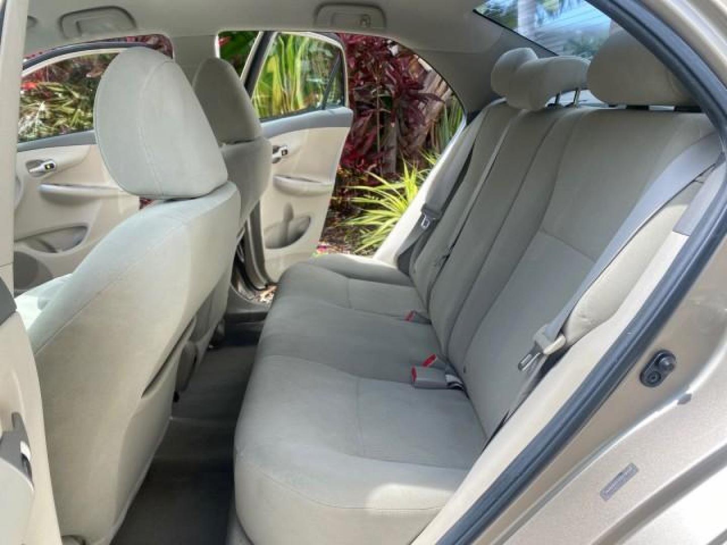 2010 Desert Sand Mica /Bisque Toyota Corolla LE LOW MILES 37,834 (1NXBU4EE1AZ) with an 1.8L DOHC SFI 16-Valve VVT-i 4-Cyl Engine engine, Automatic transmission, located at 4701 North Dixie Hwy, Pompano Beach, FL, 33064, (954) 422-2889, 26.240938, -80.123474 - OUR WEBPAGE FLORIDACARS1.COM HAS OVER 100 PHOTOS AND FREE CARFAX LINK 2010 TOYOTA COROLLA LE 35 mpg VIN: 1NXBU4EE1AZ270742 1 N X B U 4 E E 1 A Z 2 7 0 7 4 2 SEDAN 4 DR 1.8L I4 F DOHC 16V GASOLINE FRONT WHEEL DRIVE Top Features Cloth Seats Satellite Radio Ready Basic Features ABS Brakes AM/FM Stereo - Photo#14