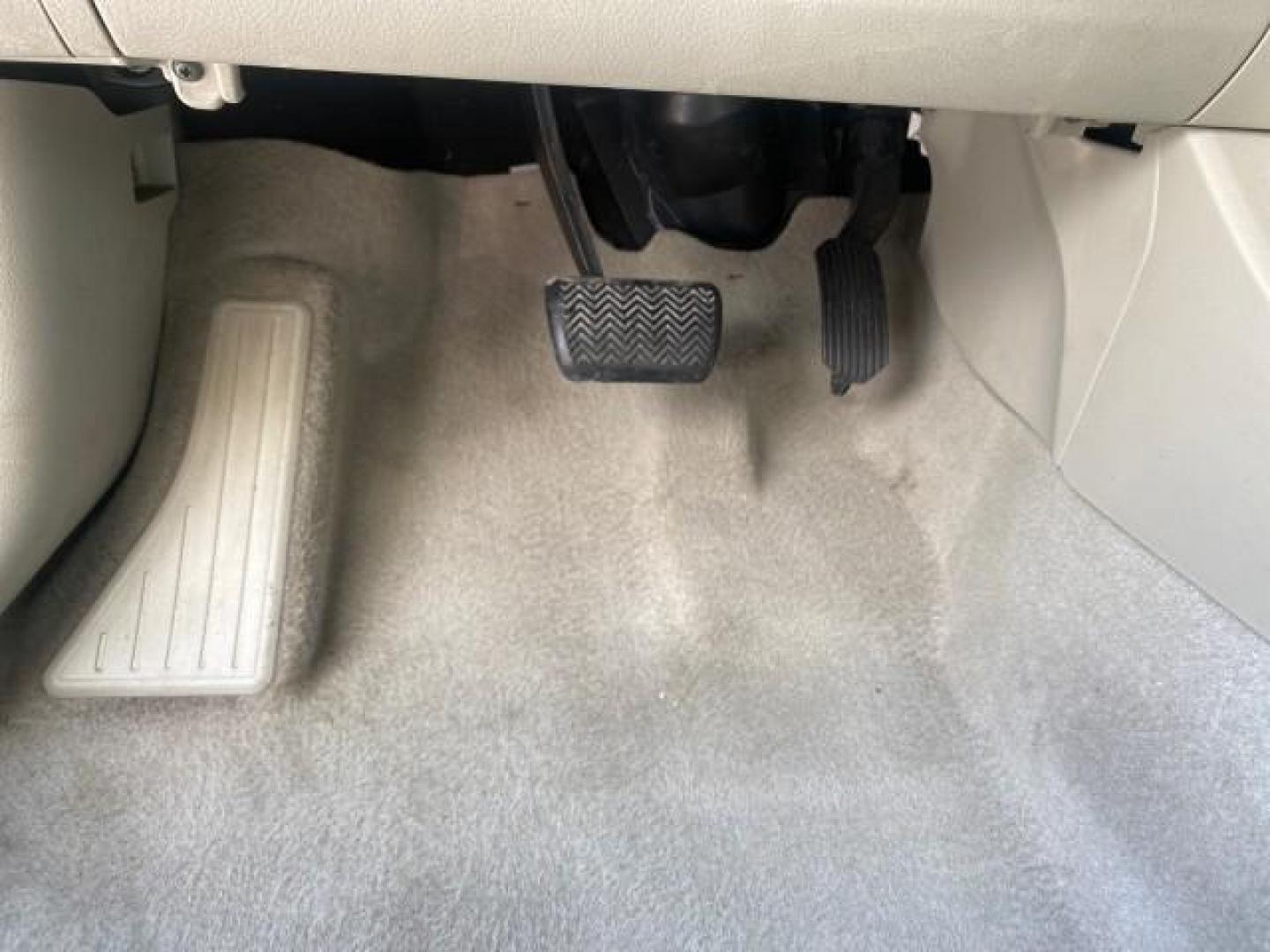 2010 Desert Sand Mica /Bisque Toyota Corolla LE LOW MILES 37,834 (1NXBU4EE1AZ) with an 1.8L DOHC SFI 16-Valve VVT-i 4-Cyl Engine engine, Automatic transmission, located at 4701 North Dixie Hwy, Pompano Beach, FL, 33064, (954) 422-2889, 26.240938, -80.123474 - OUR WEBPAGE FLORIDACARS1.COM HAS OVER 100 PHOTOS AND FREE CARFAX LINK 2010 TOYOTA COROLLA LE 35 mpg VIN: 1NXBU4EE1AZ270742 1 N X B U 4 E E 1 A Z 2 7 0 7 4 2 SEDAN 4 DR 1.8L I4 F DOHC 16V GASOLINE FRONT WHEEL DRIVE Top Features Cloth Seats Satellite Radio Ready Basic Features ABS Brakes AM/FM Stereo - Photo#42