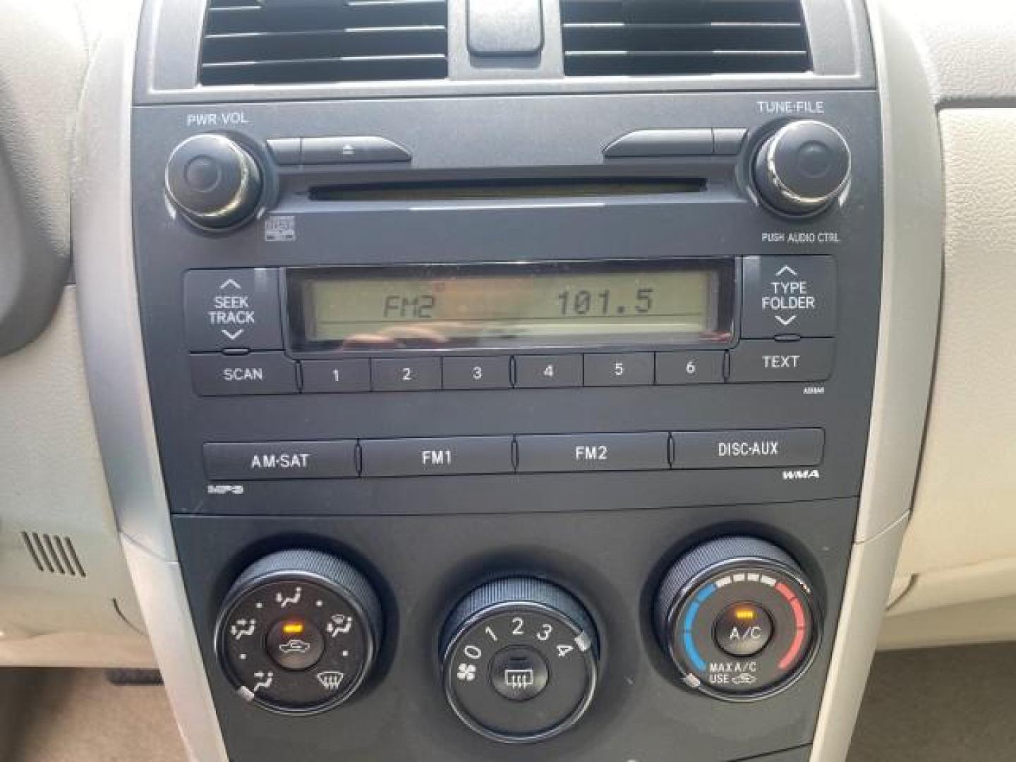 2010 Desert Sand Mica /Bisque Toyota Corolla LE LOW MILES 37,834 (1NXBU4EE1AZ) with an 1.8L DOHC SFI 16-Valve VVT-i 4-Cyl Engine engine, Automatic transmission, located at 4701 North Dixie Hwy, Pompano Beach, FL, 33064, (954) 422-2889, 26.240938, -80.123474 - OUR WEBPAGE FLORIDACARS1.COM HAS OVER 100 PHOTOS AND FREE CARFAX LINK 2010 TOYOTA COROLLA LE 35 mpg VIN: 1NXBU4EE1AZ270742 1 N X B U 4 E E 1 A Z 2 7 0 7 4 2 SEDAN 4 DR 1.8L I4 F DOHC 16V GASOLINE FRONT WHEEL DRIVE Top Features Cloth Seats Satellite Radio Ready Basic Features ABS Brakes AM/FM Stereo - Photo#46