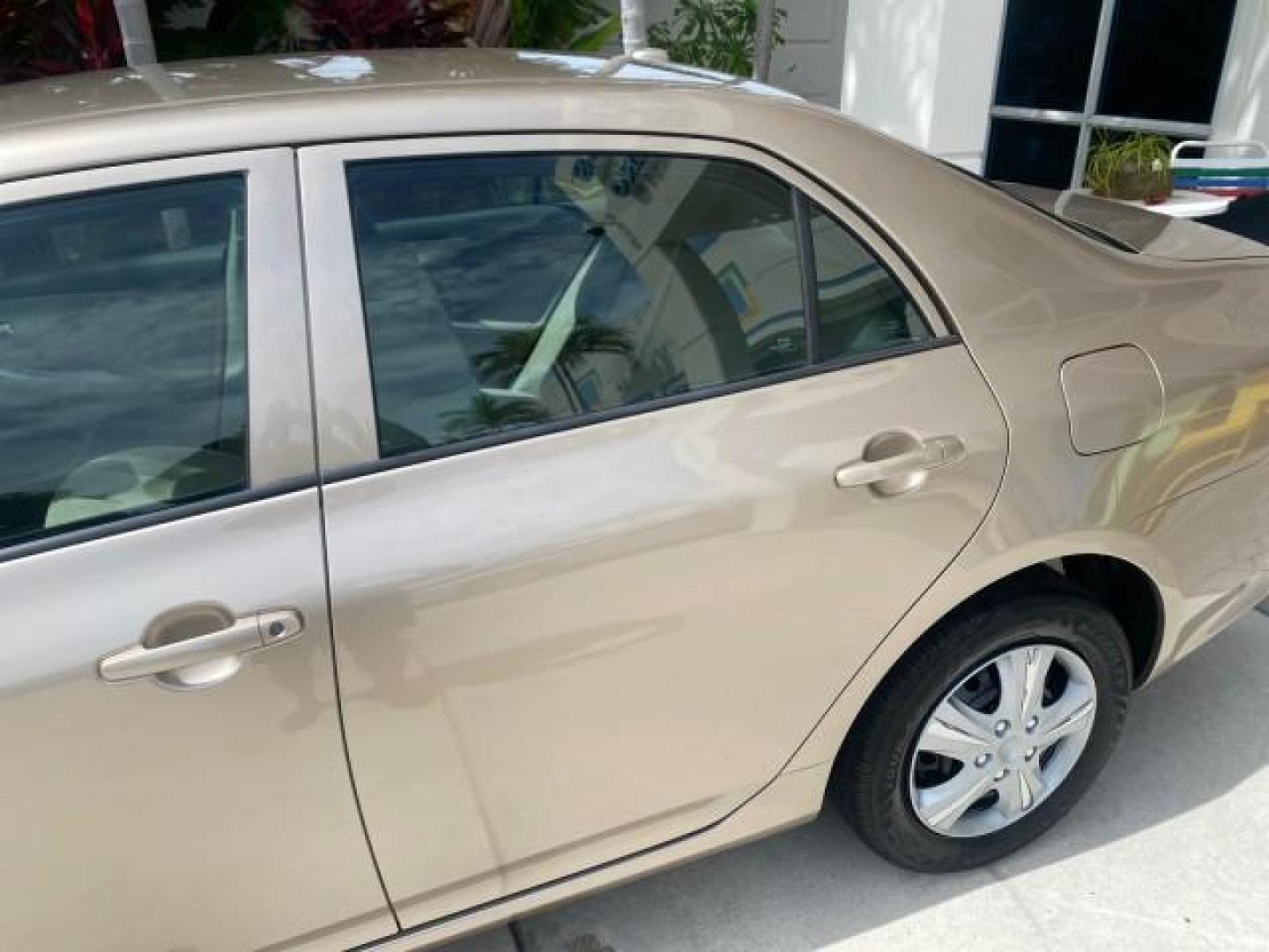 2010 Desert Sand Mica /Bisque Toyota Corolla LE LOW MILES 37,834 (1NXBU4EE1AZ) with an 1.8L DOHC SFI 16-Valve VVT-i 4-Cyl Engine engine, Automatic transmission, located at 4701 North Dixie Hwy, Pompano Beach, FL, 33064, (954) 422-2889, 26.240938, -80.123474 - OUR WEBPAGE FLORIDACARS1.COM HAS OVER 100 PHOTOS AND FREE CARFAX LINK 2010 TOYOTA COROLLA LE 35 mpg VIN: 1NXBU4EE1AZ270742 1 N X B U 4 E E 1 A Z 2 7 0 7 4 2 SEDAN 4 DR 1.8L I4 F DOHC 16V GASOLINE FRONT WHEEL DRIVE Top Features Cloth Seats Satellite Radio Ready Basic Features ABS Brakes AM/FM Stereo - Photo#62