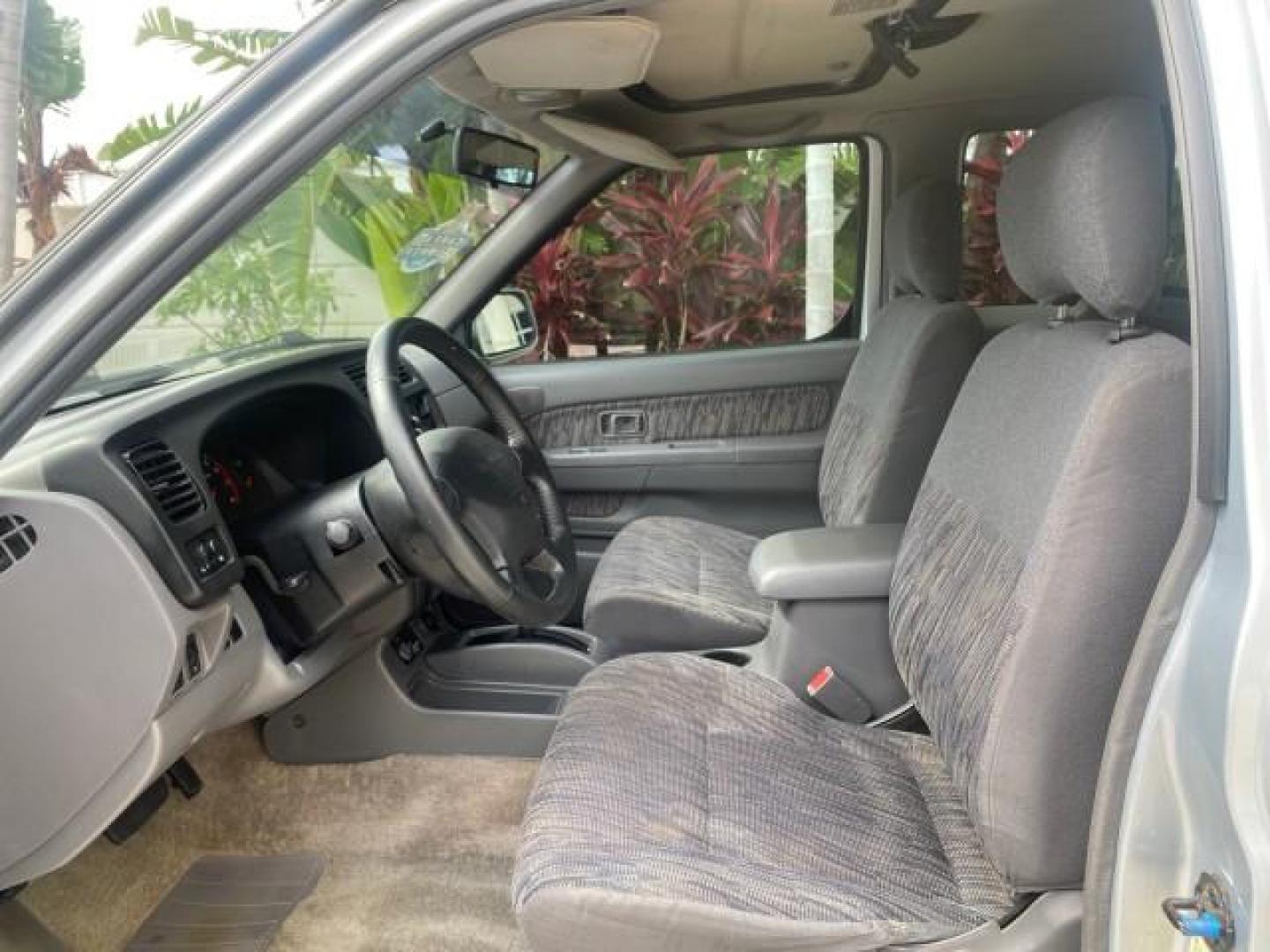 2000 Silver Ice Metallic /Gray Nissan Frontier 2WD SE 1 OWNER V6 AC NICE (1N6ED26T0YC) with an 3.3L SOHC SMPI V6 Engine engine, Automatic transmission, located at 4701 North Dixie Hwy, Pompano Beach, FL, 33064, (954) 422-2889, 26.240938, -80.123474 - OUR WEBPAGE FLORIDACARS1.COM HAS OVER 100 PHOTOS AND FREE CARFAX LINK 2000 NISSAN FRONTIER XE DESERT RUNNER VIN: 1N6ED26T0YC315234 1 N 6 E D 2 6 T 0 Y C 3 1 5 2 3 4 CLUB CAB PICKUP 3.3L V6 F SOHC 12V GASOLINE REAR WHEEL DRIVE Top Features Alloy Wheels Cloth Seats Running Boards Sport Package Sunroof - Photo#35