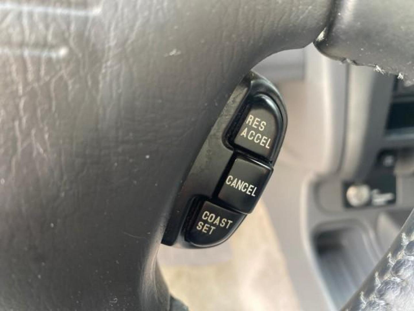 2000 Silver Ice Metallic /Gray Nissan Frontier 2WD SE 1 OWNER V6 AC NICE (1N6ED26T0YC) with an 3.3L SOHC SMPI V6 Engine engine, Automatic transmission, located at 4701 North Dixie Hwy, Pompano Beach, FL, 33064, (954) 422-2889, 26.240938, -80.123474 - OUR WEBPAGE FLORIDACARS1.COM HAS OVER 100 PHOTOS AND FREE CARFAX LINK 2000 NISSAN FRONTIER XE DESERT RUNNER VIN: 1N6ED26T0YC315234 1 N 6 E D 2 6 T 0 Y C 3 1 5 2 3 4 CLUB CAB PICKUP 3.3L V6 F SOHC 12V GASOLINE REAR WHEEL DRIVE Top Features Alloy Wheels Cloth Seats Running Boards Sport Package Sunroof - Photo#40