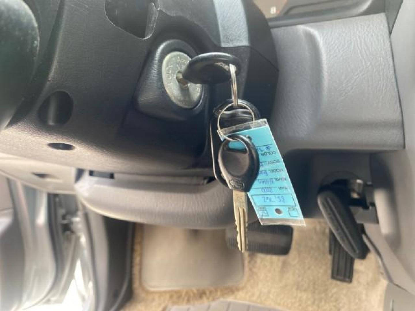 2000 Silver Ice Metallic /Gray Nissan Frontier 2WD SE 1 OWNER V6 AC NICE (1N6ED26T0YC) with an 3.3L SOHC SMPI V6 Engine engine, Automatic transmission, located at 4701 North Dixie Hwy, Pompano Beach, FL, 33064, (954) 422-2889, 26.240938, -80.123474 - OUR WEBPAGE FLORIDACARS1.COM HAS OVER 100 PHOTOS AND FREE CARFAX LINK 2000 NISSAN FRONTIER XE DESERT RUNNER VIN: 1N6ED26T0YC315234 1 N 6 E D 2 6 T 0 Y C 3 1 5 2 3 4 CLUB CAB PICKUP 3.3L V6 F SOHC 12V GASOLINE REAR WHEEL DRIVE Top Features Alloy Wheels Cloth Seats Running Boards Sport Package Sunroof - Photo#46