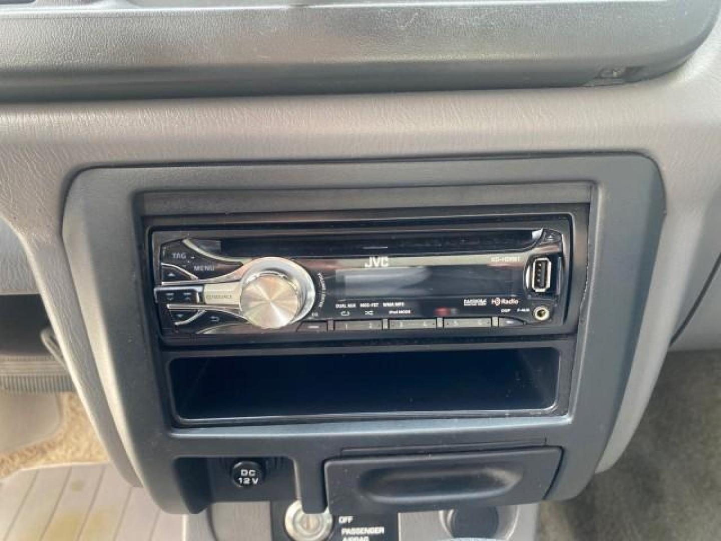 2000 Silver Ice Metallic /Gray Nissan Frontier 2WD SE 1 OWNER V6 AC NICE (1N6ED26T0YC) with an 3.3L SOHC SMPI V6 Engine engine, Automatic transmission, located at 4701 North Dixie Hwy, Pompano Beach, FL, 33064, (954) 422-2889, 26.240938, -80.123474 - OUR WEBPAGE FLORIDACARS1.COM HAS OVER 100 PHOTOS AND FREE CARFAX LINK 2000 NISSAN FRONTIER XE DESERT RUNNER VIN: 1N6ED26T0YC315234 1 N 6 E D 2 6 T 0 Y C 3 1 5 2 3 4 CLUB CAB PICKUP 3.3L V6 F SOHC 12V GASOLINE REAR WHEEL DRIVE Top Features Alloy Wheels Cloth Seats Running Boards Sport Package Sunroof - Photo#49