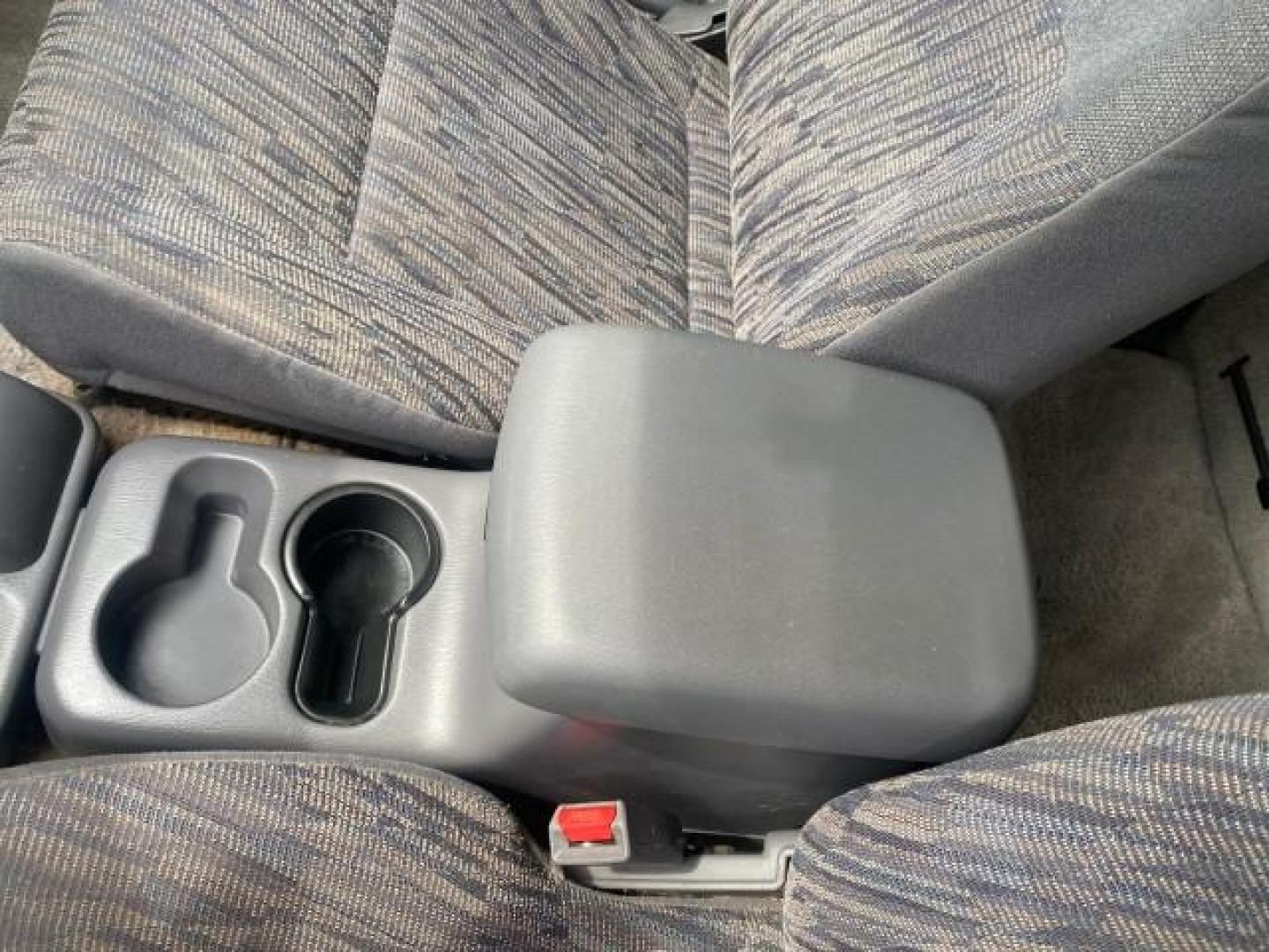 2000 Silver Ice Metallic /Gray Nissan Frontier 2WD SE 1 OWNER V6 AC NICE (1N6ED26T0YC) with an 3.3L SOHC SMPI V6 Engine engine, Automatic transmission, located at 4701 North Dixie Hwy, Pompano Beach, FL, 33064, (954) 422-2889, 26.240938, -80.123474 - OUR WEBPAGE FLORIDACARS1.COM HAS OVER 100 PHOTOS AND FREE CARFAX LINK 2000 NISSAN FRONTIER XE DESERT RUNNER VIN: 1N6ED26T0YC315234 1 N 6 E D 2 6 T 0 Y C 3 1 5 2 3 4 CLUB CAB PICKUP 3.3L V6 F SOHC 12V GASOLINE REAR WHEEL DRIVE Top Features Alloy Wheels Cloth Seats Running Boards Sport Package Sunroof - Photo#54