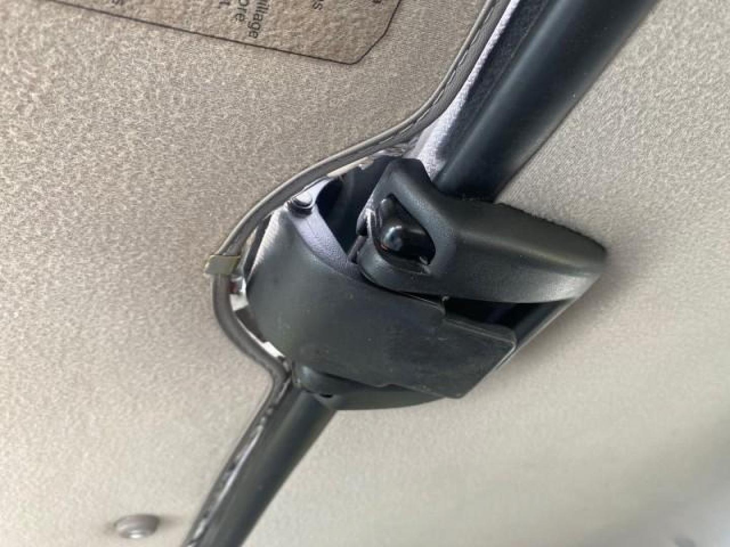 2000 Silver Ice Metallic /Gray Nissan Frontier 2WD SE 1 OWNER V6 AC NICE (1N6ED26T0YC) with an 3.3L SOHC SMPI V6 Engine engine, Automatic transmission, located at 4701 North Dixie Hwy, Pompano Beach, FL, 33064, (954) 422-2889, 26.240938, -80.123474 - OUR WEBPAGE FLORIDACARS1.COM HAS OVER 100 PHOTOS AND FREE CARFAX LINK 2000 NISSAN FRONTIER XE DESERT RUNNER VIN: 1N6ED26T0YC315234 1 N 6 E D 2 6 T 0 Y C 3 1 5 2 3 4 CLUB CAB PICKUP 3.3L V6 F SOHC 12V GASOLINE REAR WHEEL DRIVE Top Features Alloy Wheels Cloth Seats Running Boards Sport Package Sunroof - Photo#64