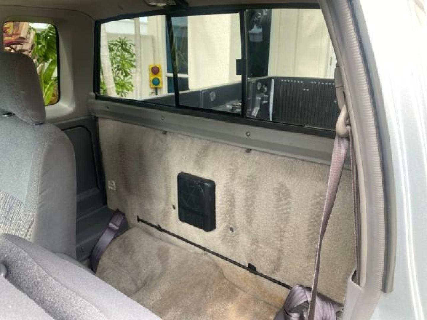 2000 Silver Ice Metallic /Gray Nissan Frontier 2WD SE 1 OWNER V6 AC NICE (1N6ED26T0YC) with an 3.3L SOHC SMPI V6 Engine engine, Automatic transmission, located at 4701 North Dixie Hwy, Pompano Beach, FL, 33064, (954) 422-2889, 26.240938, -80.123474 - OUR WEBPAGE FLORIDACARS1.COM HAS OVER 100 PHOTOS AND FREE CARFAX LINK 2000 NISSAN FRONTIER XE DESERT RUNNER VIN: 1N6ED26T0YC315234 1 N 6 E D 2 6 T 0 Y C 3 1 5 2 3 4 CLUB CAB PICKUP 3.3L V6 F SOHC 12V GASOLINE REAR WHEEL DRIVE Top Features Alloy Wheels Cloth Seats Running Boards Sport Package Sunroof - Photo#69