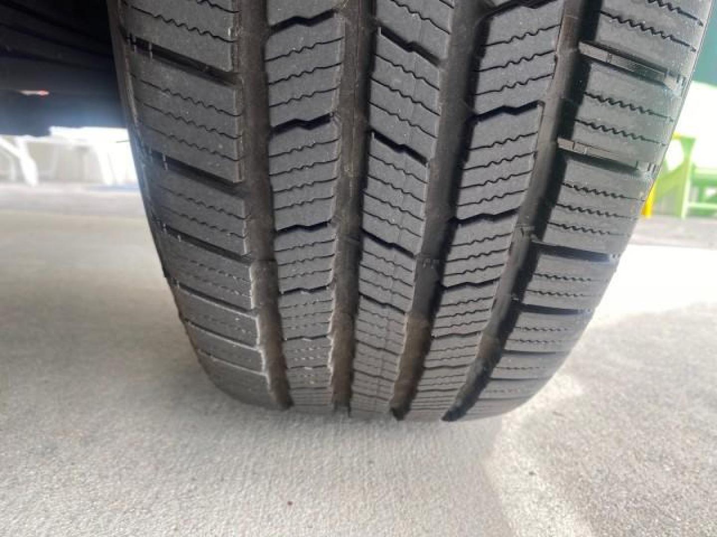 2000 Silver Ice Metallic /Gray Nissan Frontier 2WD SE 1 OWNER V6 AC NICE (1N6ED26T0YC) with an 3.3L SOHC SMPI V6 Engine engine, Automatic transmission, located at 4701 North Dixie Hwy, Pompano Beach, FL, 33064, (954) 422-2889, 26.240938, -80.123474 - OUR WEBPAGE FLORIDACARS1.COM HAS OVER 100 PHOTOS AND FREE CARFAX LINK 2000 NISSAN FRONTIER XE DESERT RUNNER VIN: 1N6ED26T0YC315234 1 N 6 E D 2 6 T 0 Y C 3 1 5 2 3 4 CLUB CAB PICKUP 3.3L V6 F SOHC 12V GASOLINE REAR WHEEL DRIVE Top Features Alloy Wheels Cloth Seats Running Boards Sport Package Sunroof - Photo#81