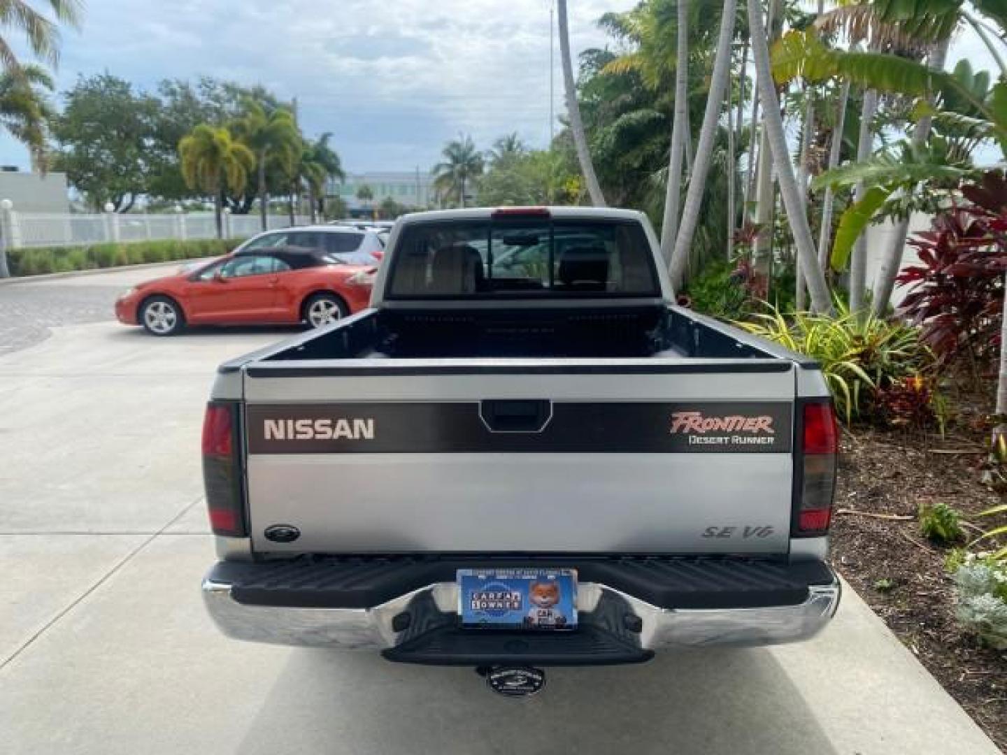 2000 Silver Ice Metallic /Gray Nissan Frontier 2WD SE 1 OWNER V6 AC NICE (1N6ED26T0YC) with an 3.3L SOHC SMPI V6 Engine engine, Automatic transmission, located at 4701 North Dixie Hwy, Pompano Beach, FL, 33064, (954) 422-2889, 26.240938, -80.123474 - OUR WEBPAGE FLORIDACARS1.COM HAS OVER 100 PHOTOS AND FREE CARFAX LINK 2000 NISSAN FRONTIER XE DESERT RUNNER VIN: 1N6ED26T0YC315234 1 N 6 E D 2 6 T 0 Y C 3 1 5 2 3 4 CLUB CAB PICKUP 3.3L V6 F SOHC 12V GASOLINE REAR WHEEL DRIVE Top Features Alloy Wheels Cloth Seats Running Boards Sport Package Sunroof - Photo#84