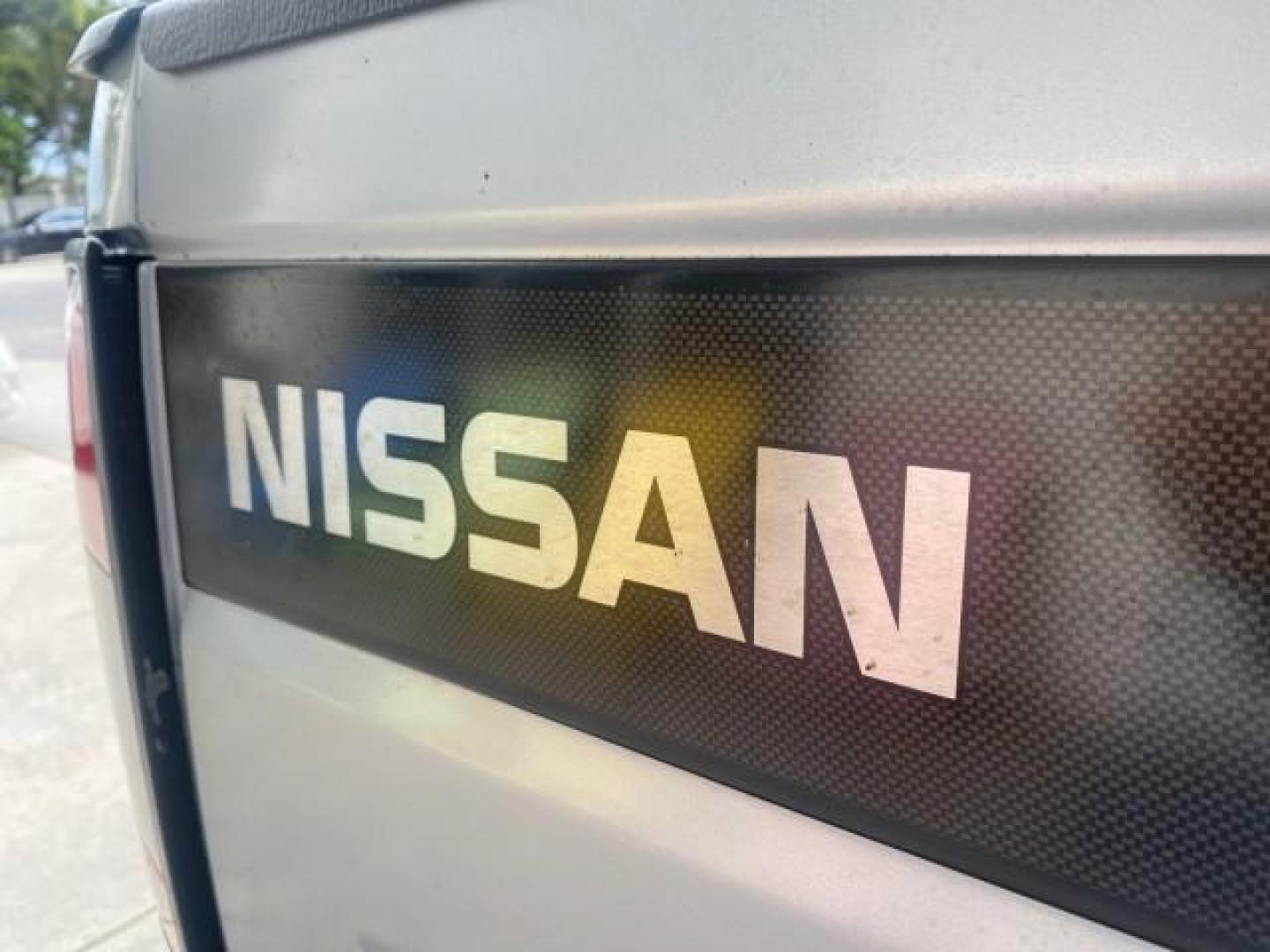 2000 Silver Ice Metallic /Gray Nissan Frontier 2WD SE 1 OWNER V6 AC NICE (1N6ED26T0YC) with an 3.3L SOHC SMPI V6 Engine engine, Automatic transmission, located at 4701 North Dixie Hwy, Pompano Beach, FL, 33064, (954) 422-2889, 26.240938, -80.123474 - OUR WEBPAGE FLORIDACARS1.COM HAS OVER 100 PHOTOS AND FREE CARFAX LINK 2000 NISSAN FRONTIER XE DESERT RUNNER VIN: 1N6ED26T0YC315234 1 N 6 E D 2 6 T 0 Y C 3 1 5 2 3 4 CLUB CAB PICKUP 3.3L V6 F SOHC 12V GASOLINE REAR WHEEL DRIVE Top Features Alloy Wheels Cloth Seats Running Boards Sport Package Sunroof - Photo#87